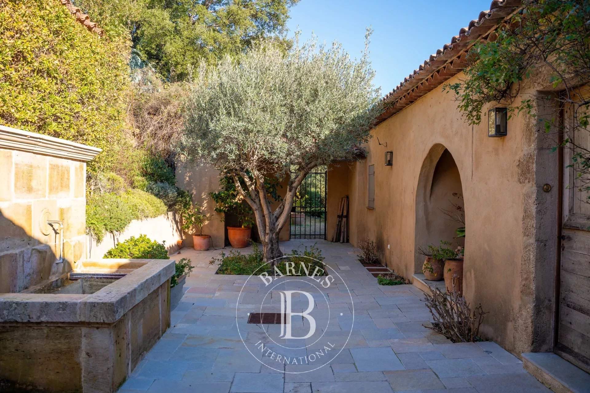 Grimaud  - Maison 6 Pi&egrave;ces 4 Chambres - picture 8