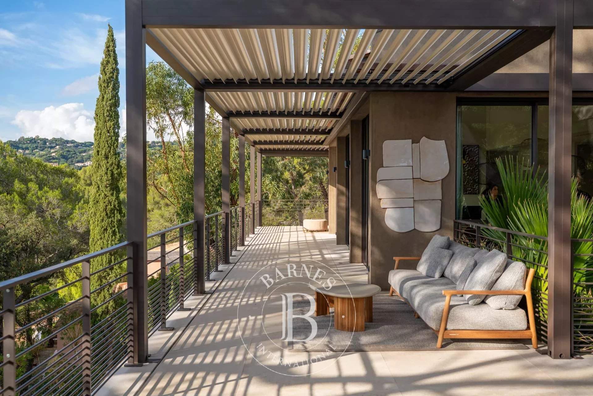 GIGARO - VILLA 6 CHAMBRES - PISCINE - VUE MER picture 17