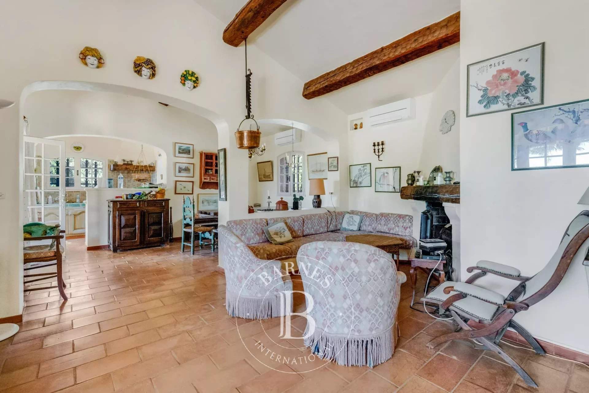 Grimaud  - Maison 8 Pièces 6 Chambres - picture 12