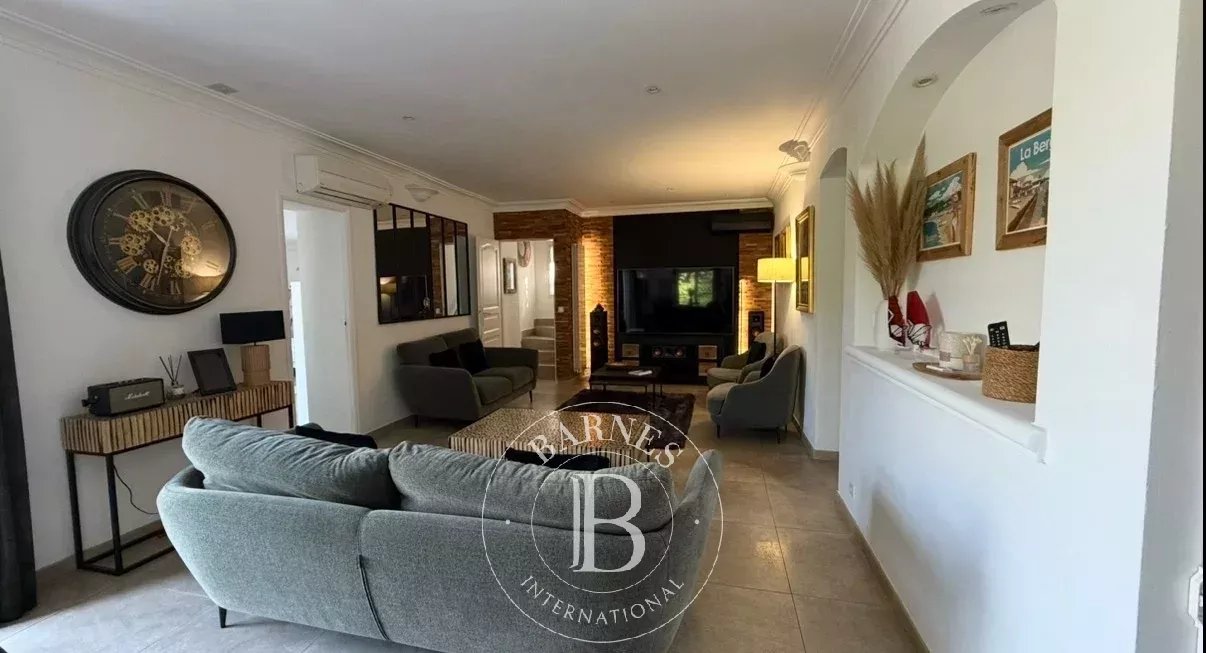 Saint-Tropez  - Maison 5 Pi&egrave;ces 3 Chambres - picture 8