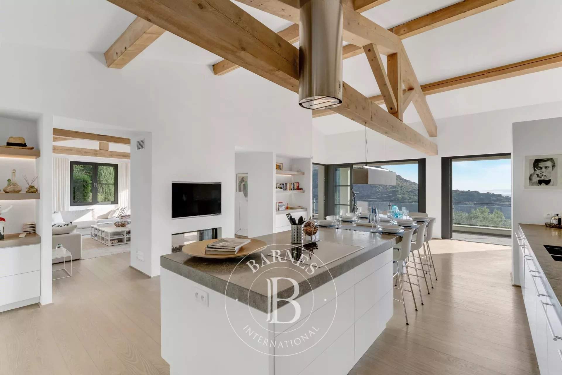 Grimaud  - Maison 7 Pi&egrave;ces 6 Chambres - picture 12