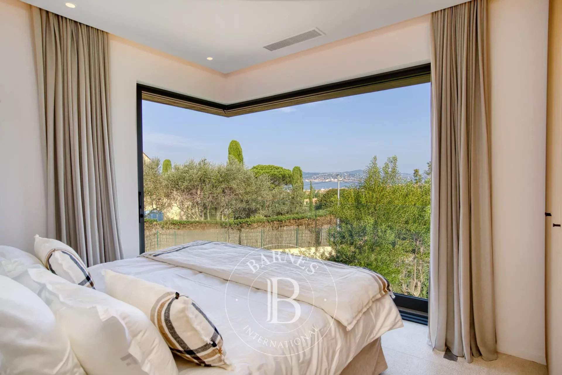 Saint-Tropez  - Maison 10 Pièces 6 Chambres - picture 9