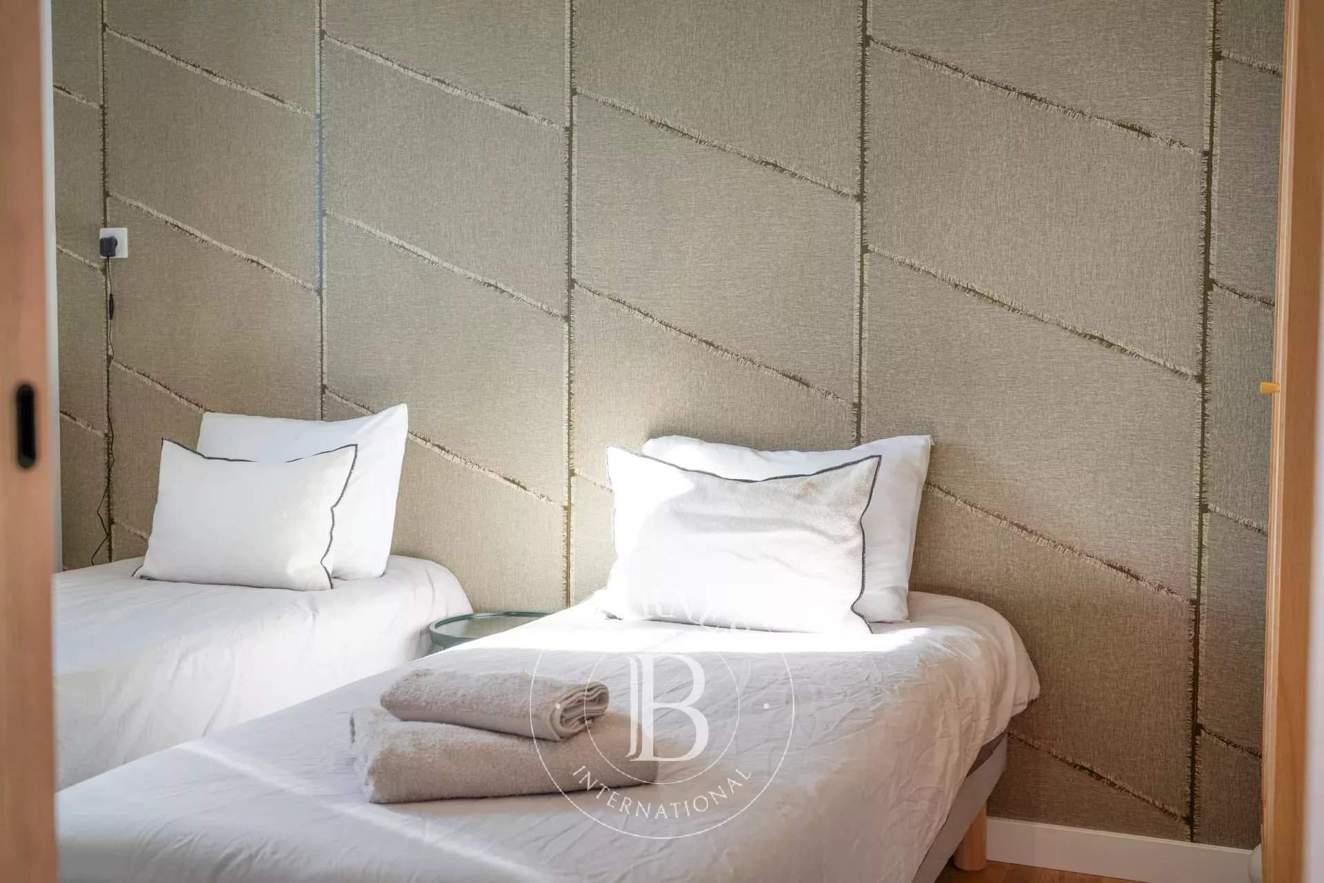 Grimaud  - Apartment 3 Bedrooms - picture 12