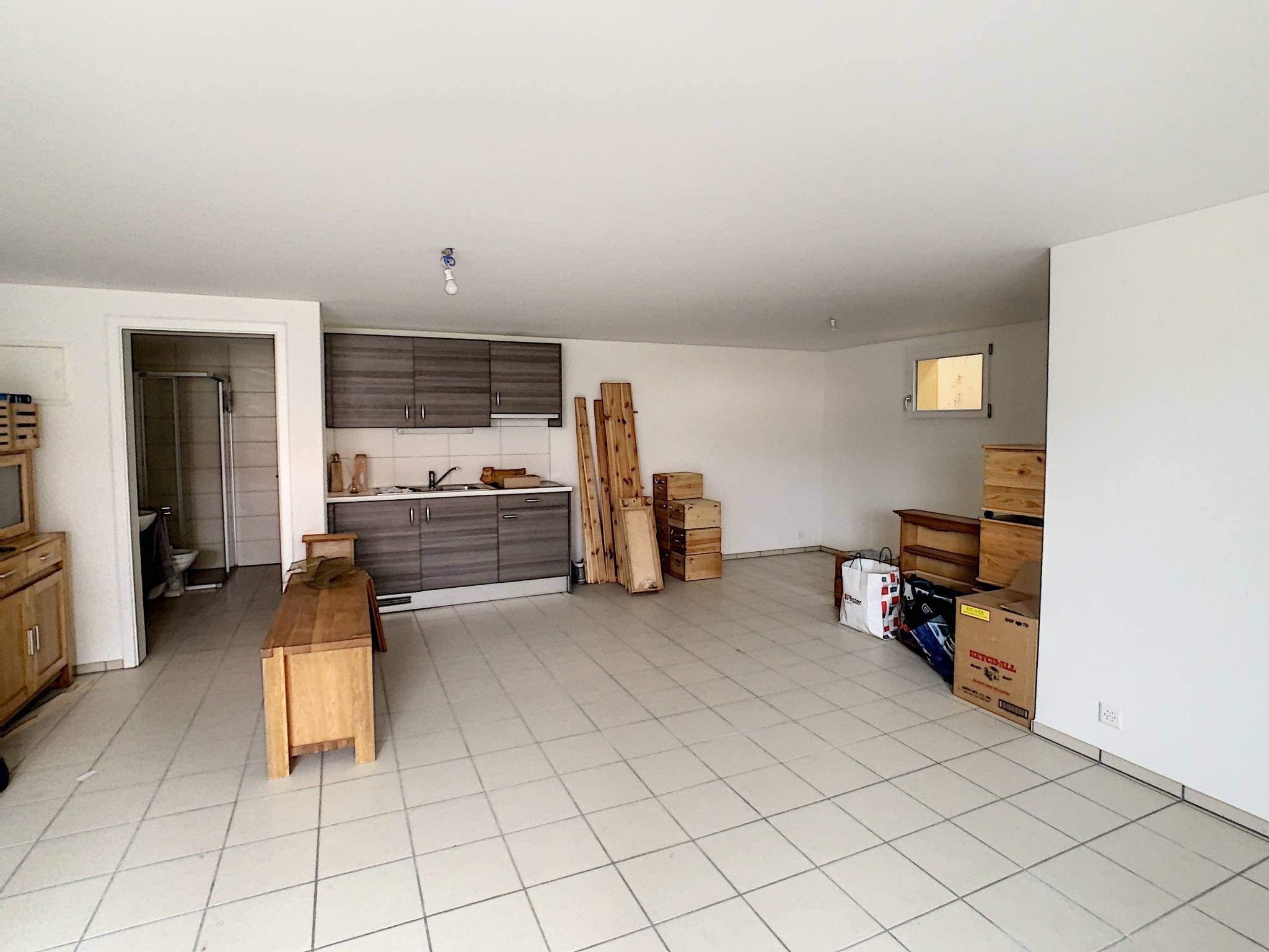 Rossens  - Commercio  - picture 1