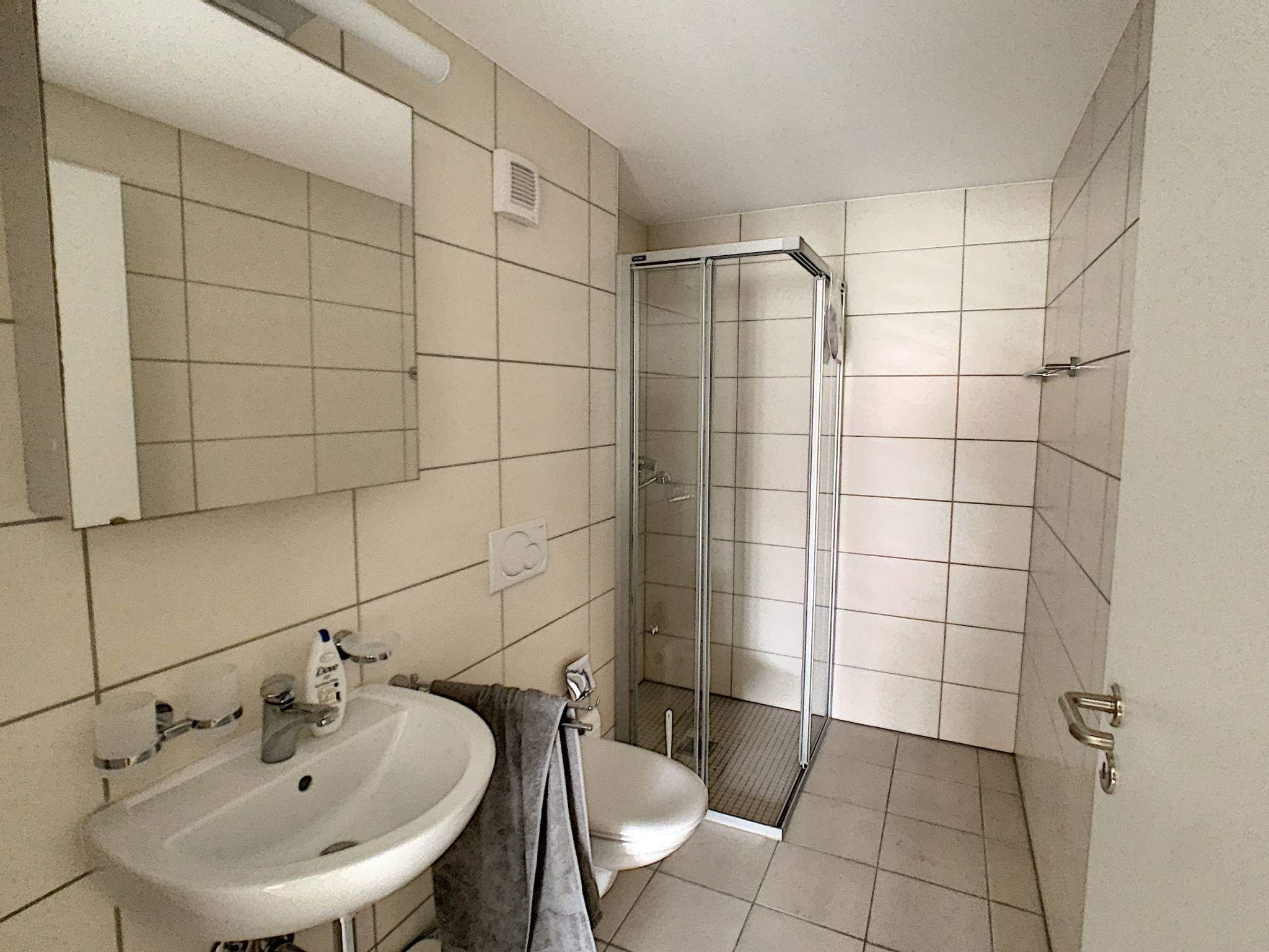 Rossens  - Commercio  - picture 2