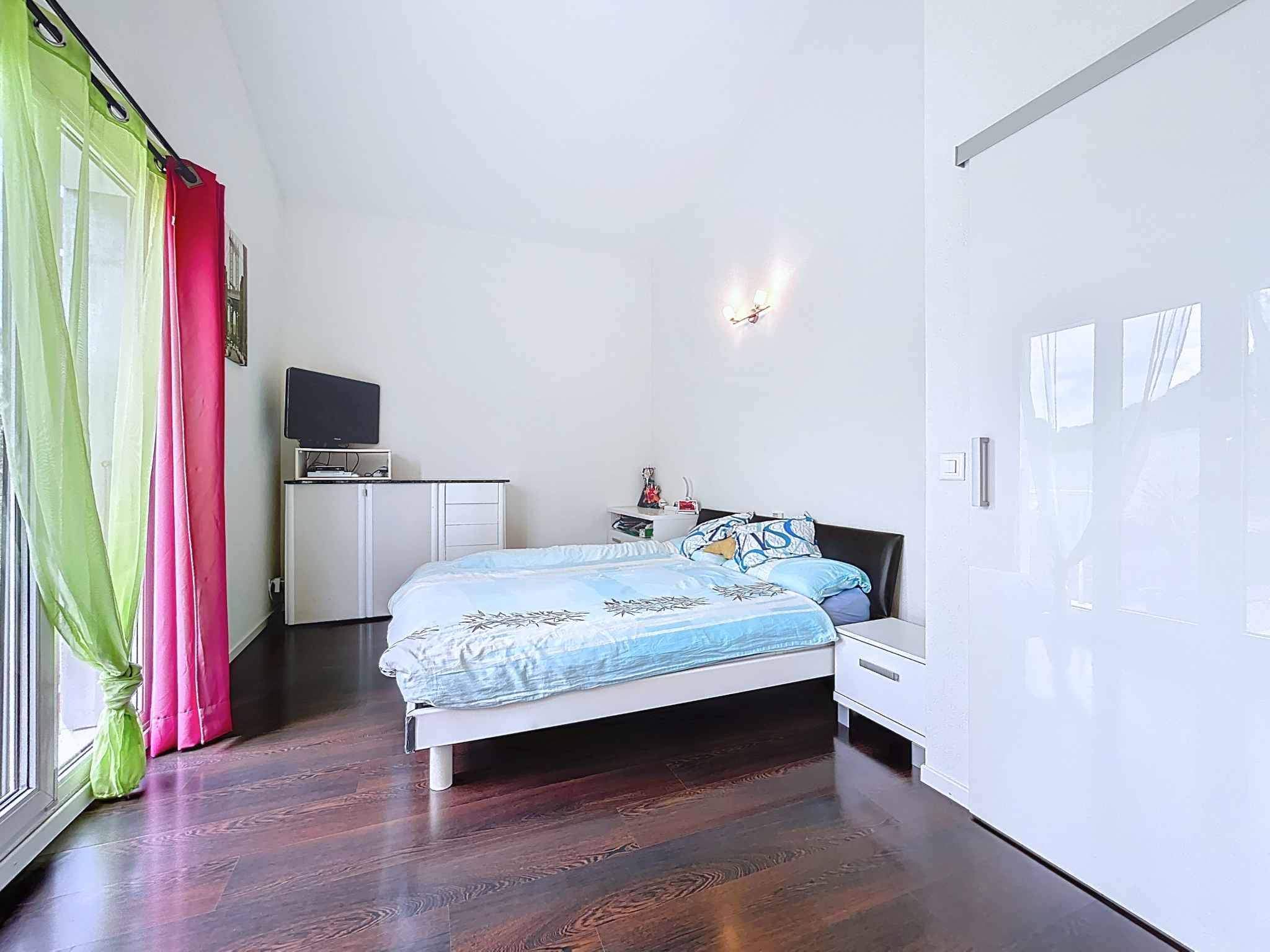 Le Mouret  - House 3 Bedrooms - picture 4