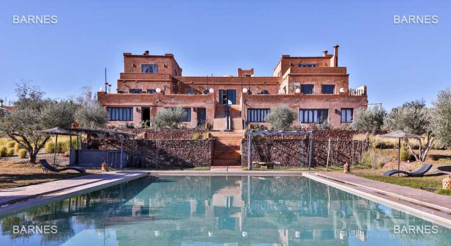 Marrakech  - Maison d'hôtes 18 Pièces 14 Chambres