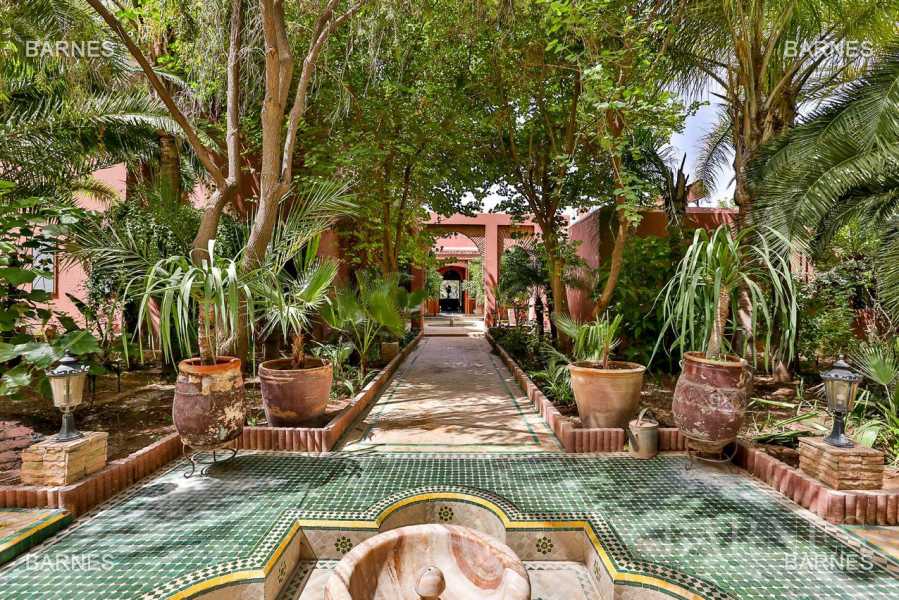 Marrakech  - Villa 8 Pièces 6 Chambres