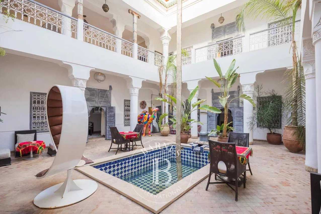Marrakech  - Riad 10 Cuartos 8 Habitaciones