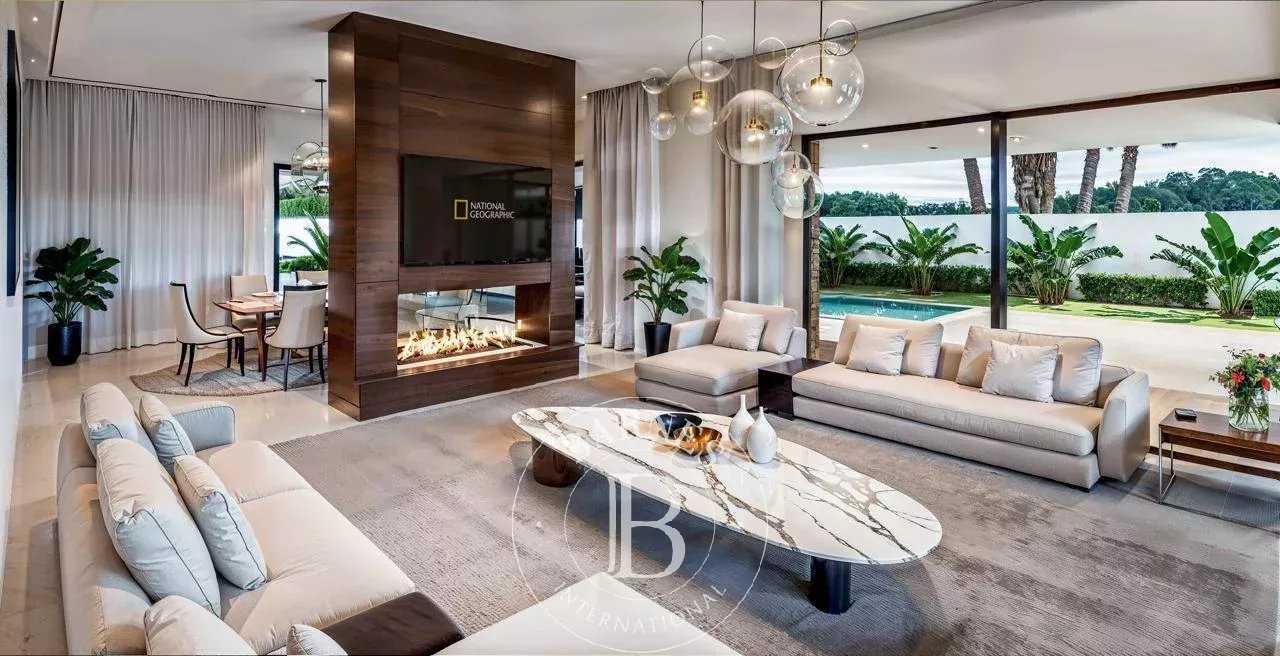 Marrakech  - Villa 6 Pi&egrave;ces 5 Chambres