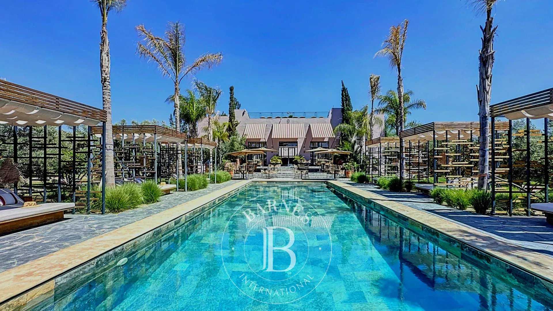 Marrakech  - Villa 12 Bedrooms