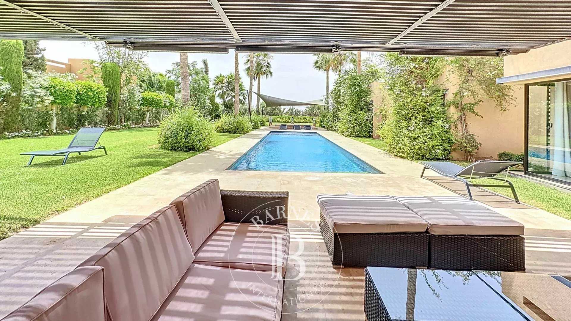 Marrakech  - Villa 6 Pièces 4 Chambres