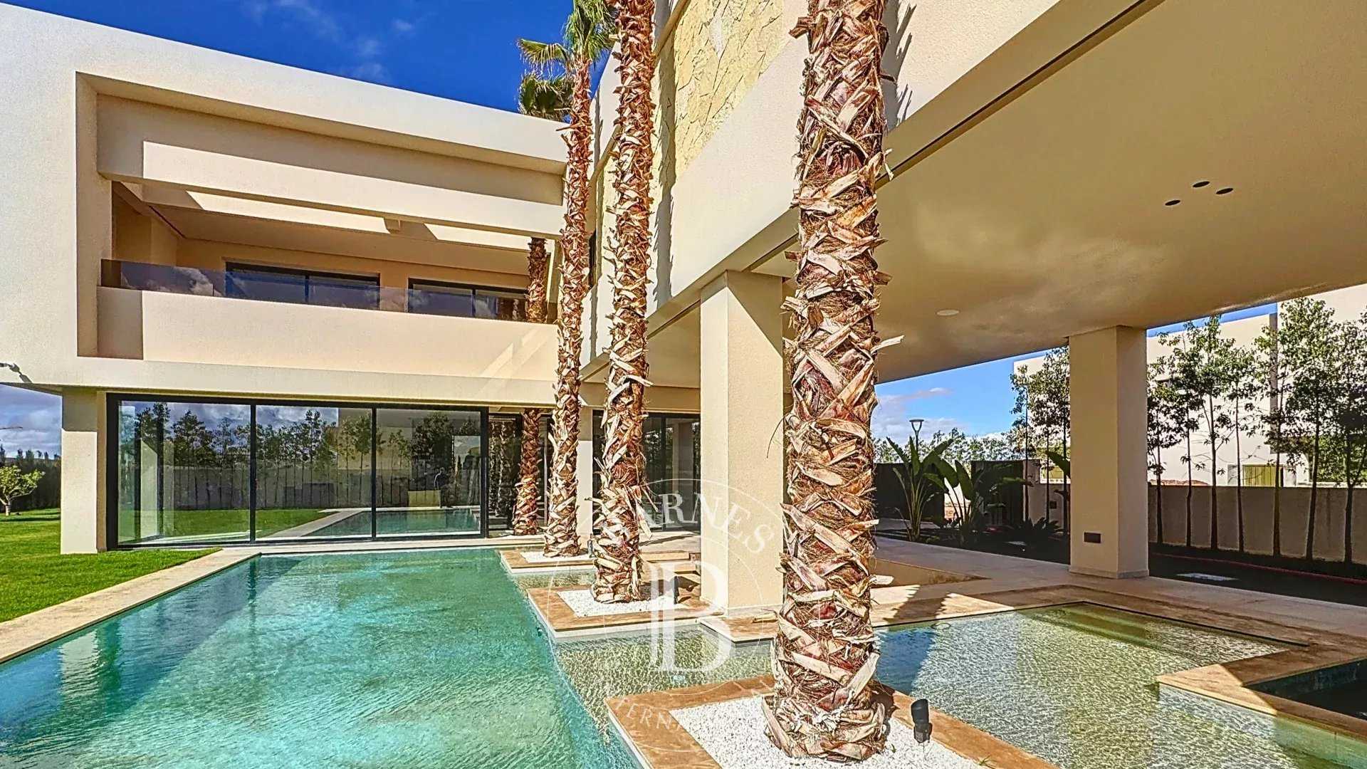 Marrakech  - Villa 8 Pi&egrave;ces 5 Chambres