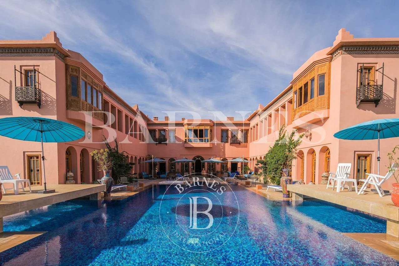 Marrakech  - Villa 15 Pièces 8 Chambres