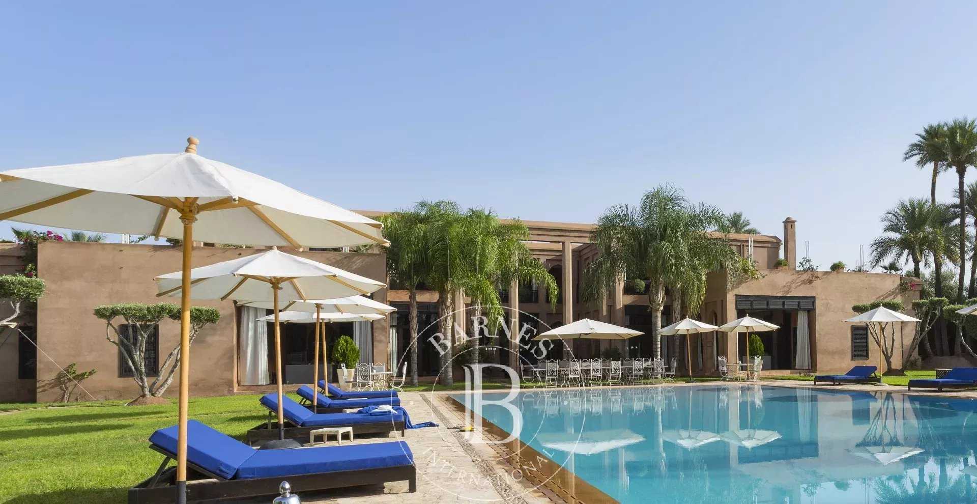 Marrakech  - Villa 11 Bedrooms