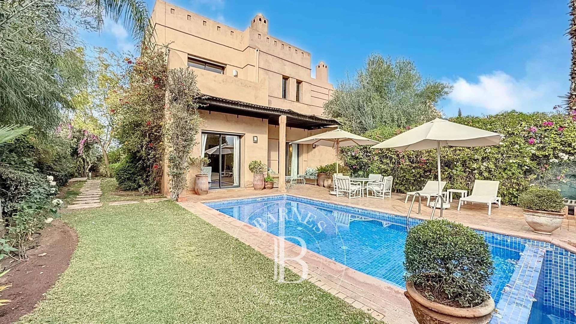 Marrakech  - Villa 3 Bedrooms - picture 1