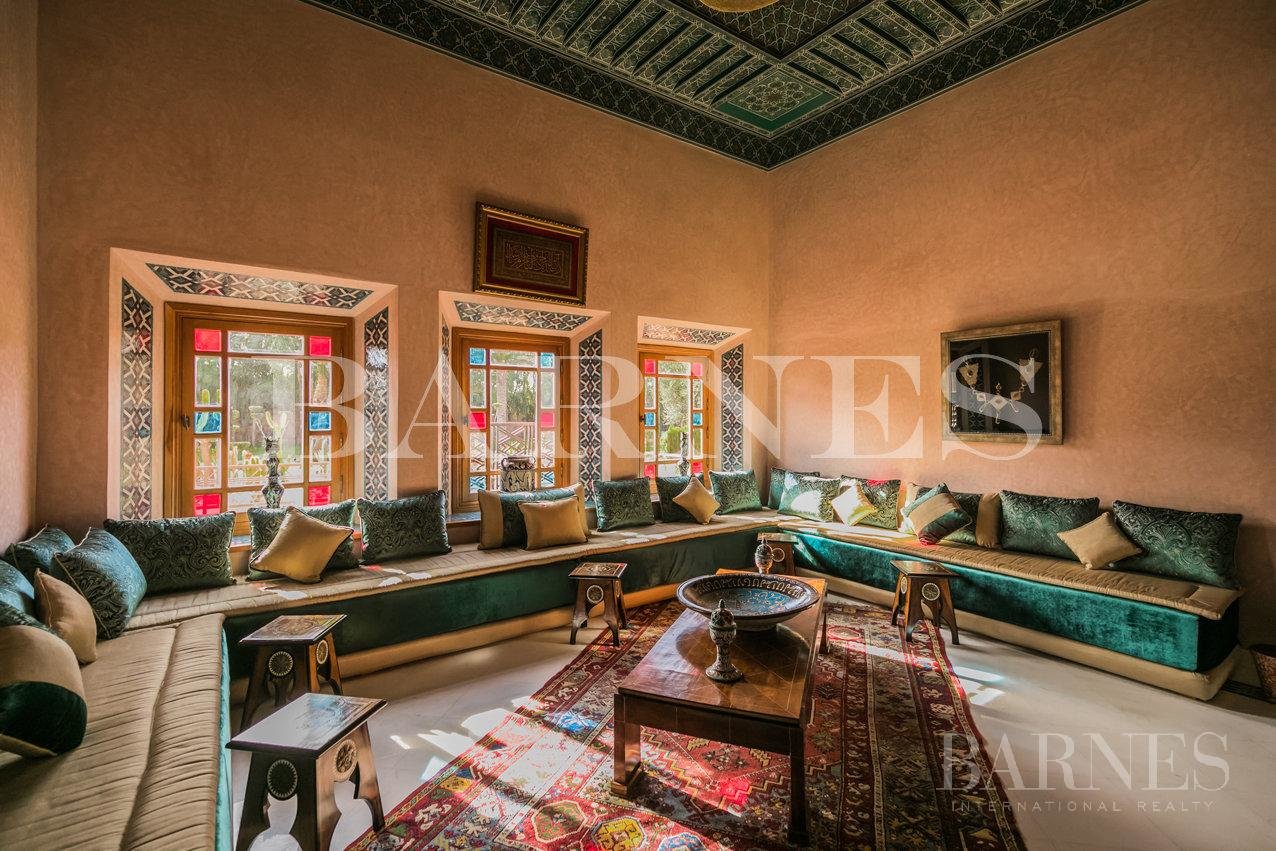 Marrakech  - Maison 15 Pièces 8 Chambres - picture 6