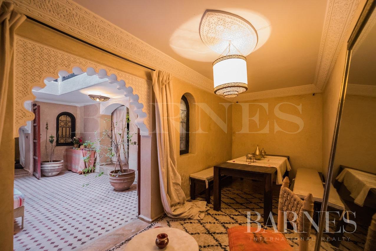 Marrakech  - Riad 5 Bedrooms - picture 2