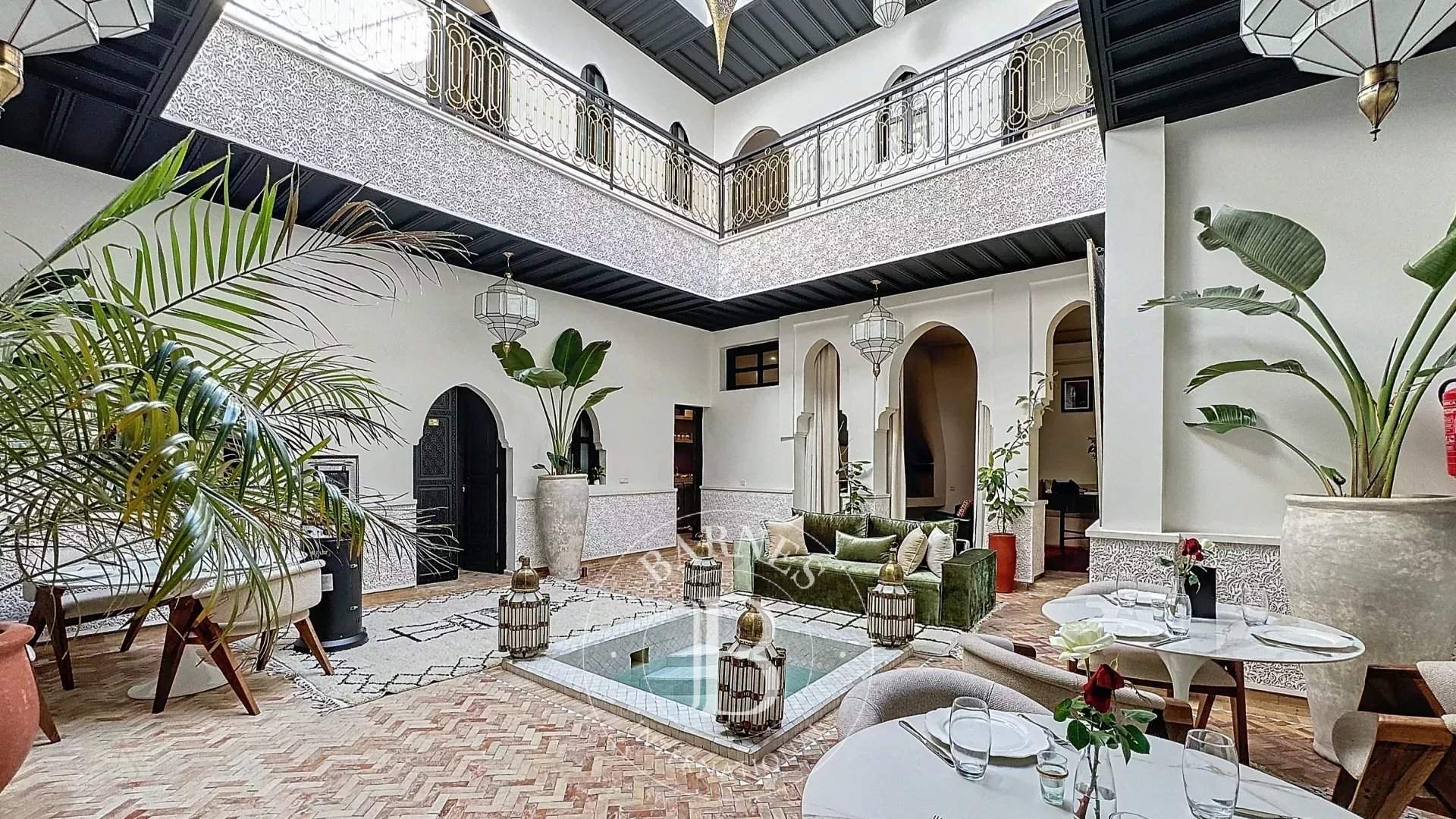 Marrakech  - Riad 10 Bedrooms - picture 4