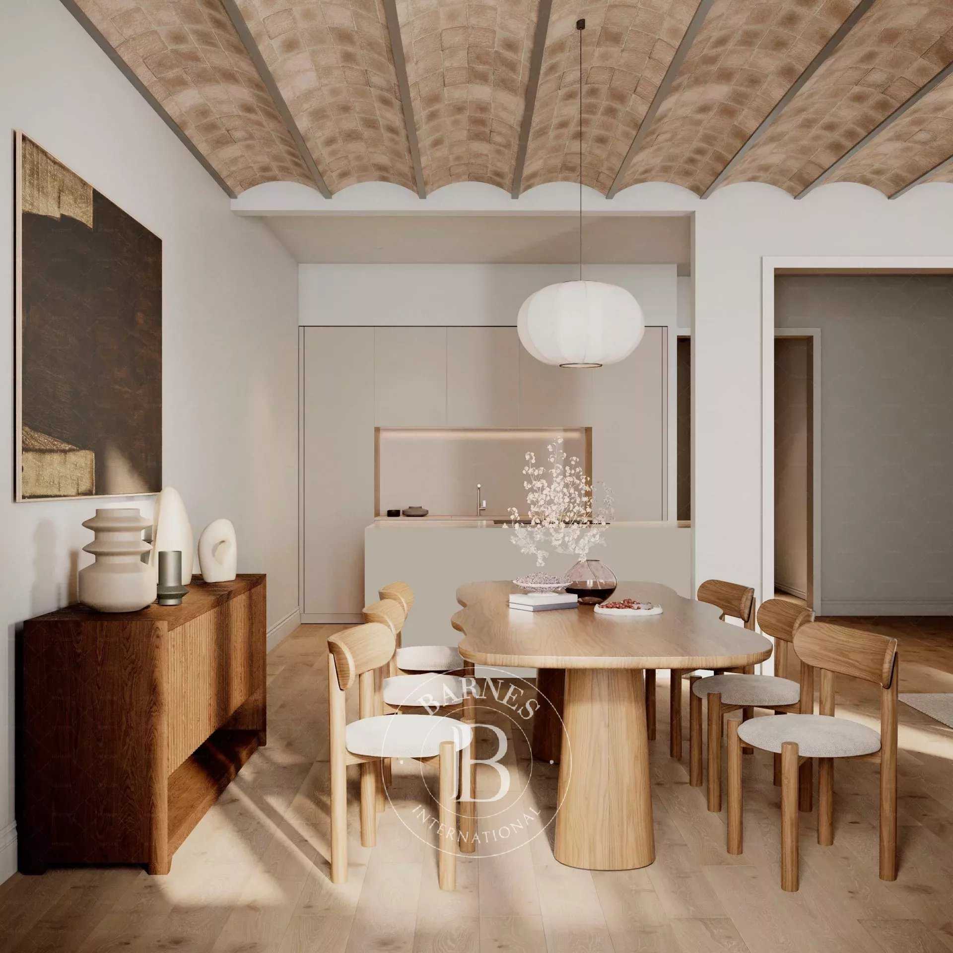 Barcelona  - Apartment 4 Bedrooms