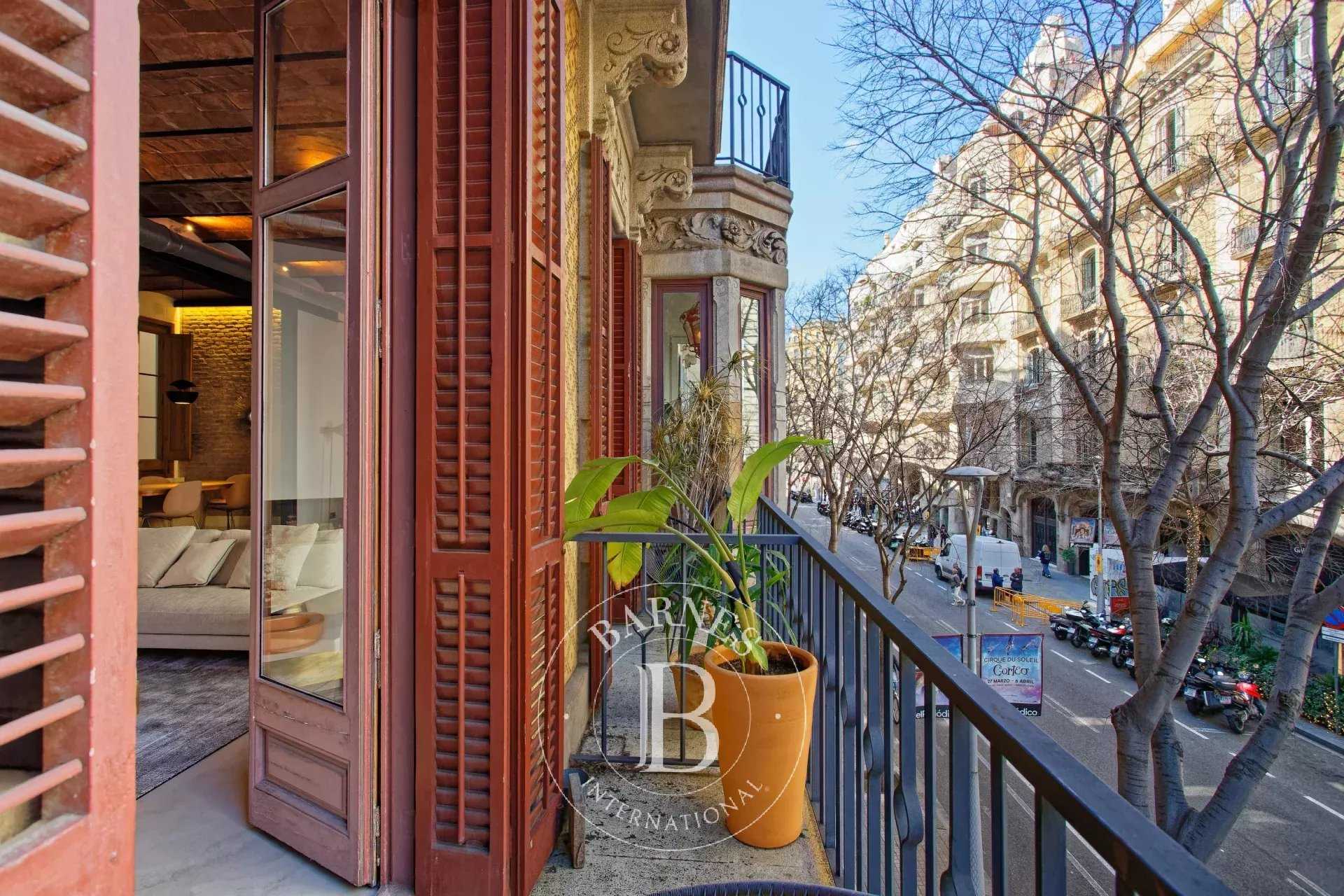 Barcelona  - Apartment 4 Bedrooms