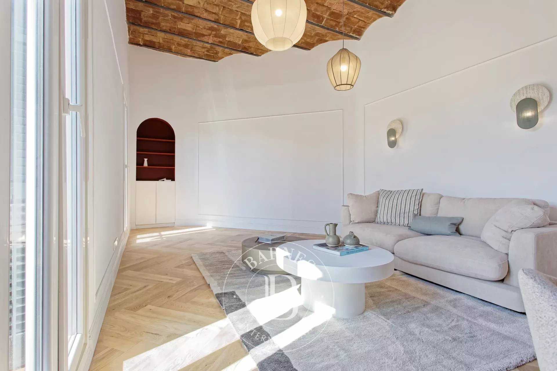 Barcelona  - Apartment 3 Bedrooms