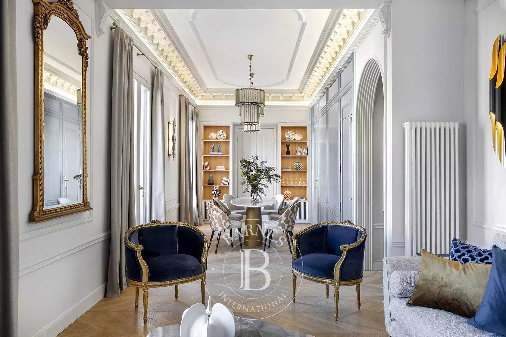 Barcelona  - Apartment 3 Bedrooms