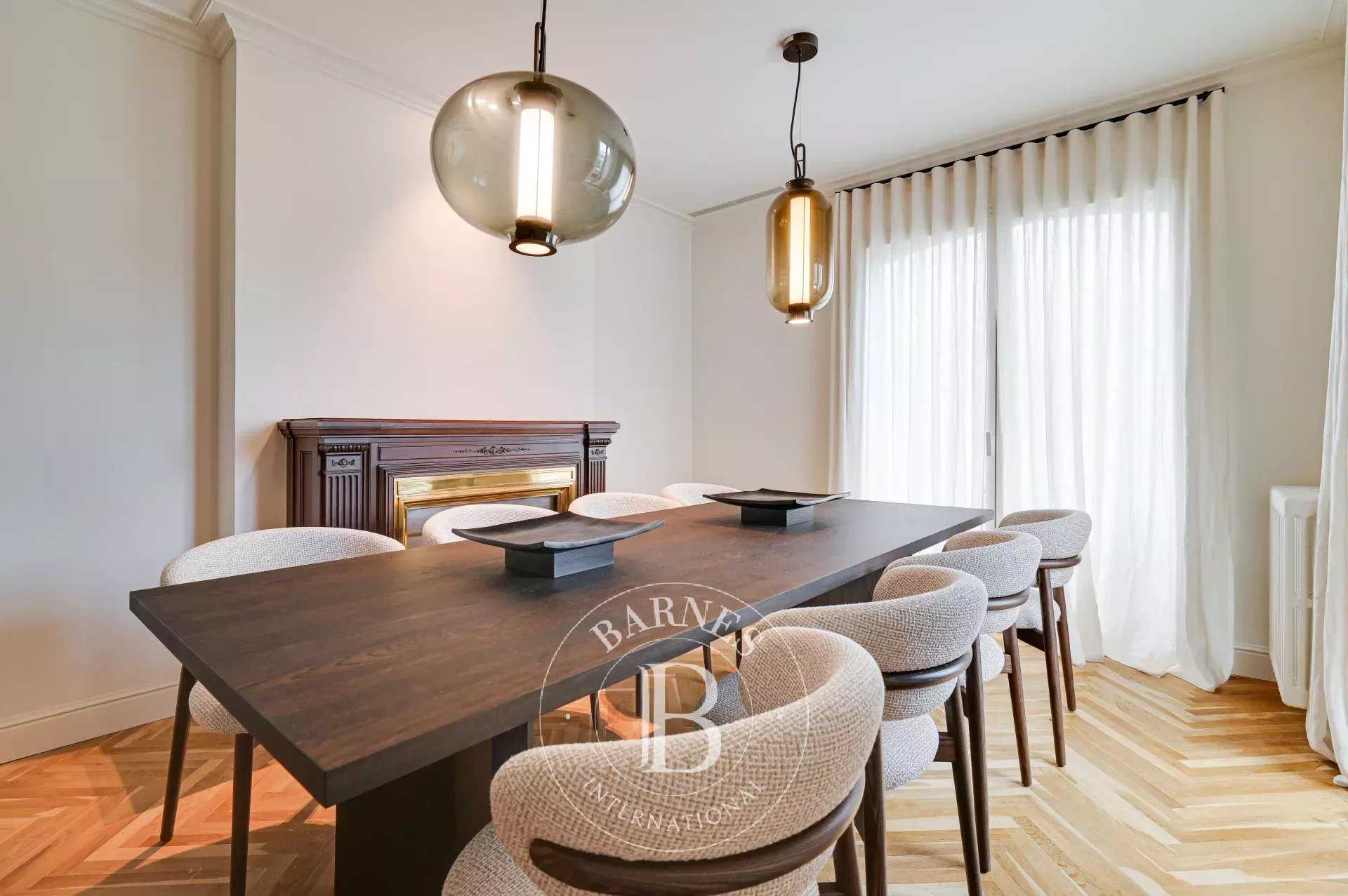 Barcelona  - Appartement 5 Pi&egrave;ces 5 Chambres