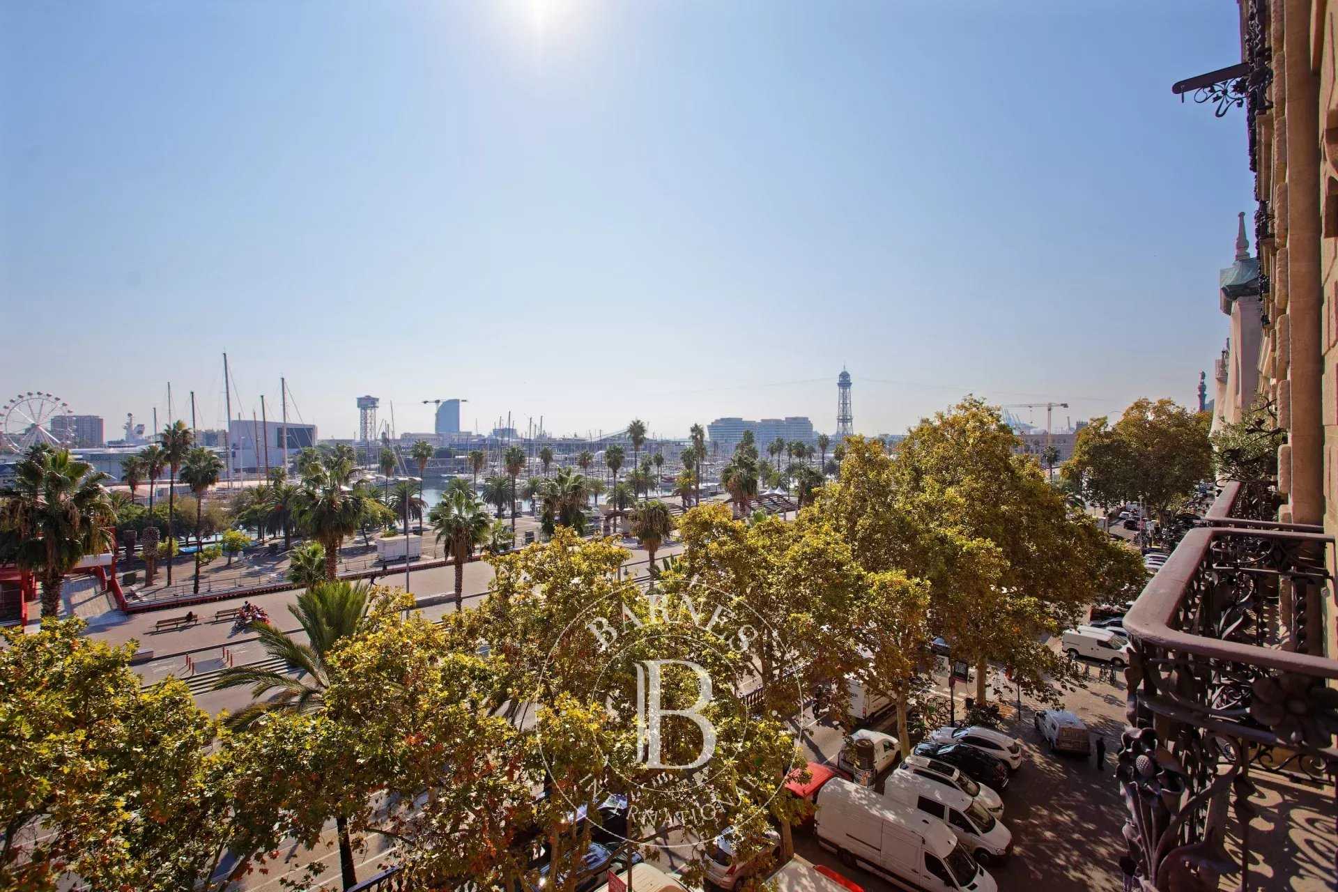 Barcelona  - Apartment 3 Bedrooms