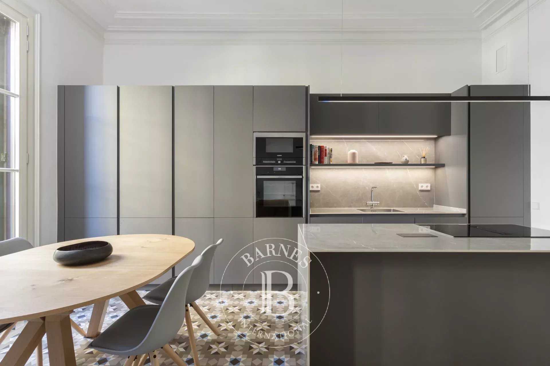 Barcelona  - Appartement 