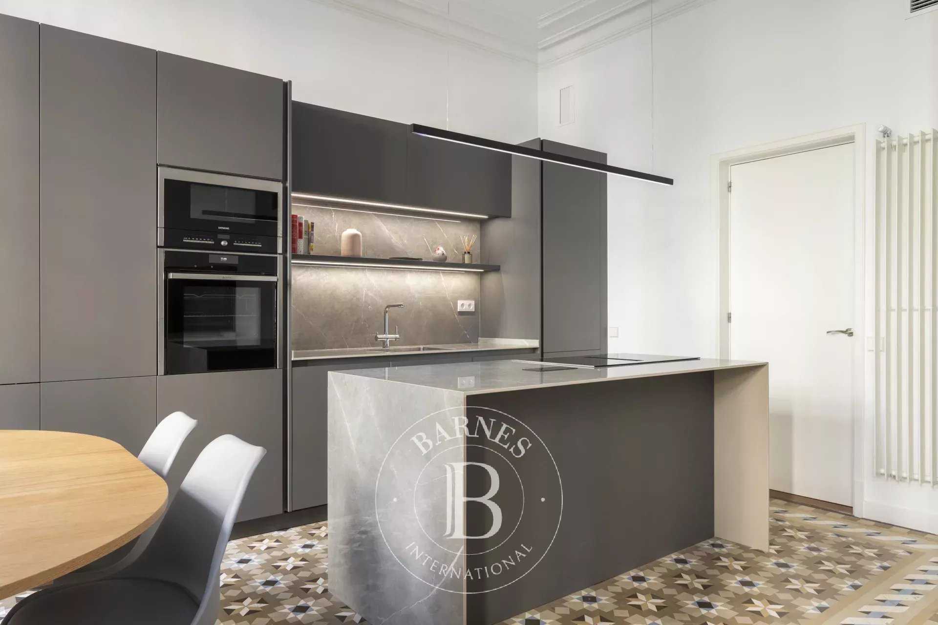 Barcelona  - Appartement 
