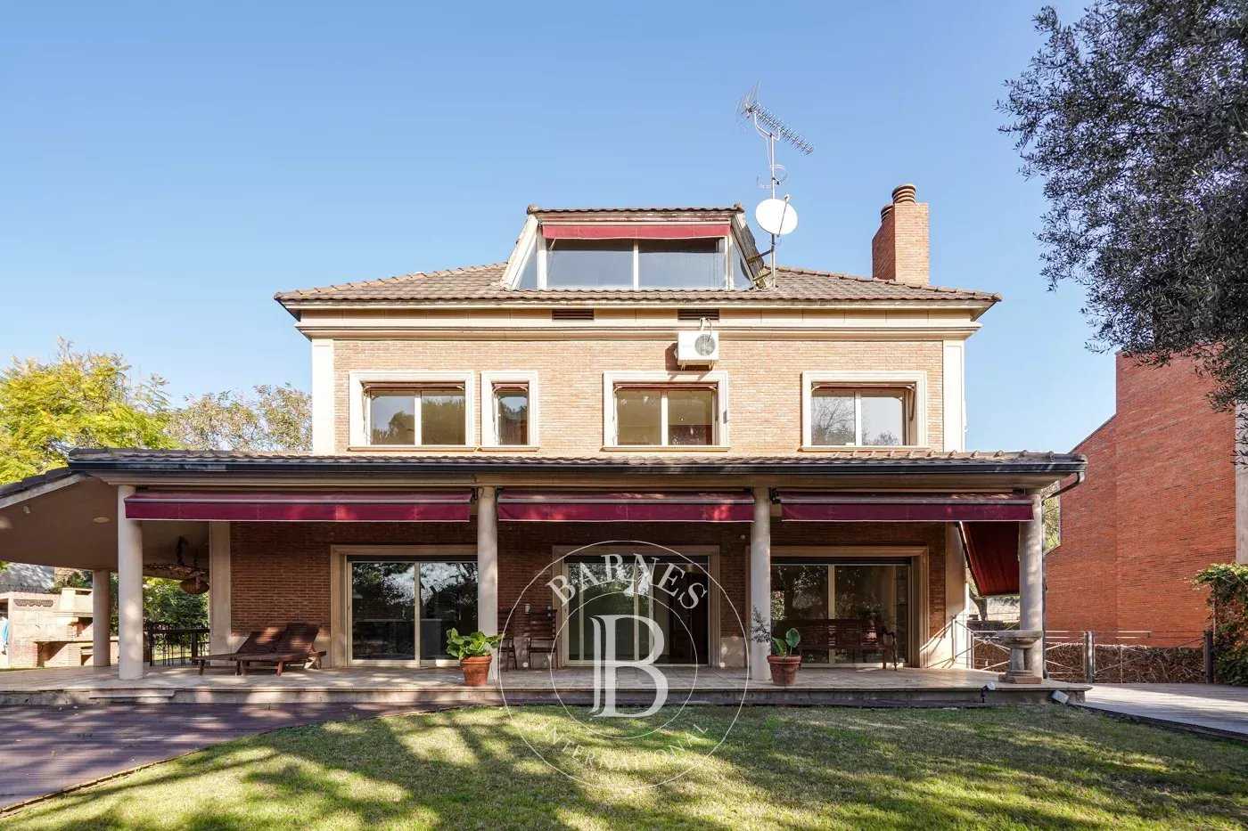 Esplugues de Llobregat  - Chalet 4 Bedrooms