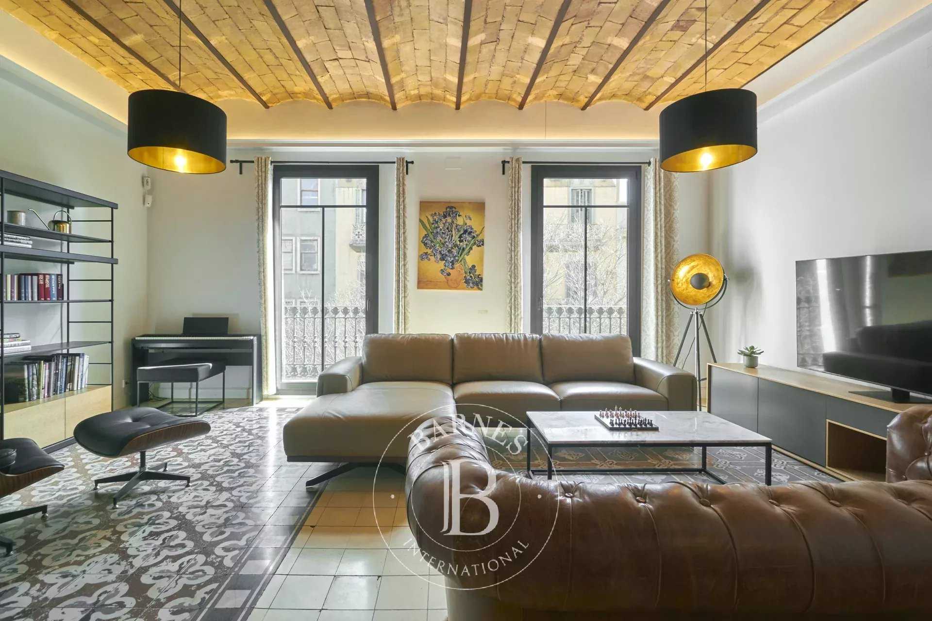 Barcelona  - Apartment 3 Bedrooms