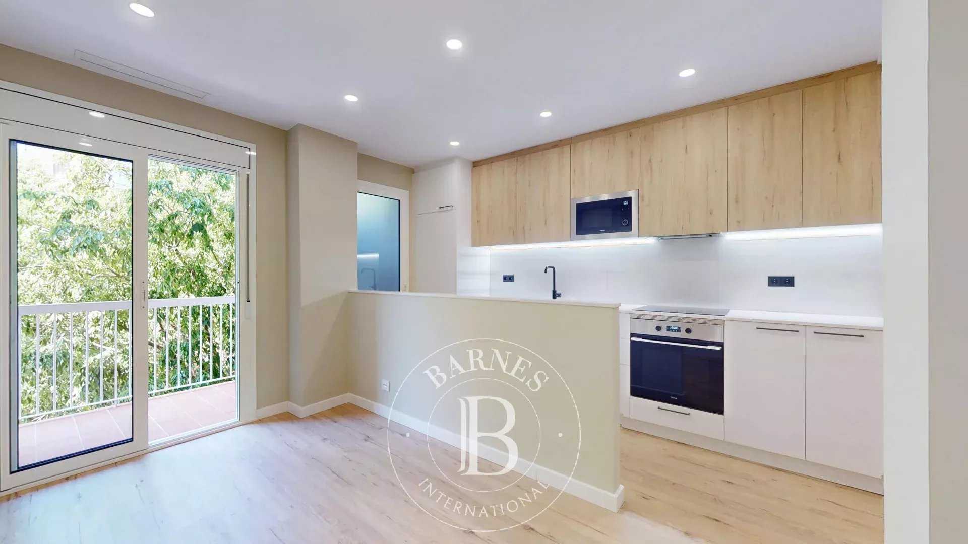 Appartement Barcelona  -  ref 85671972 (picture 1)