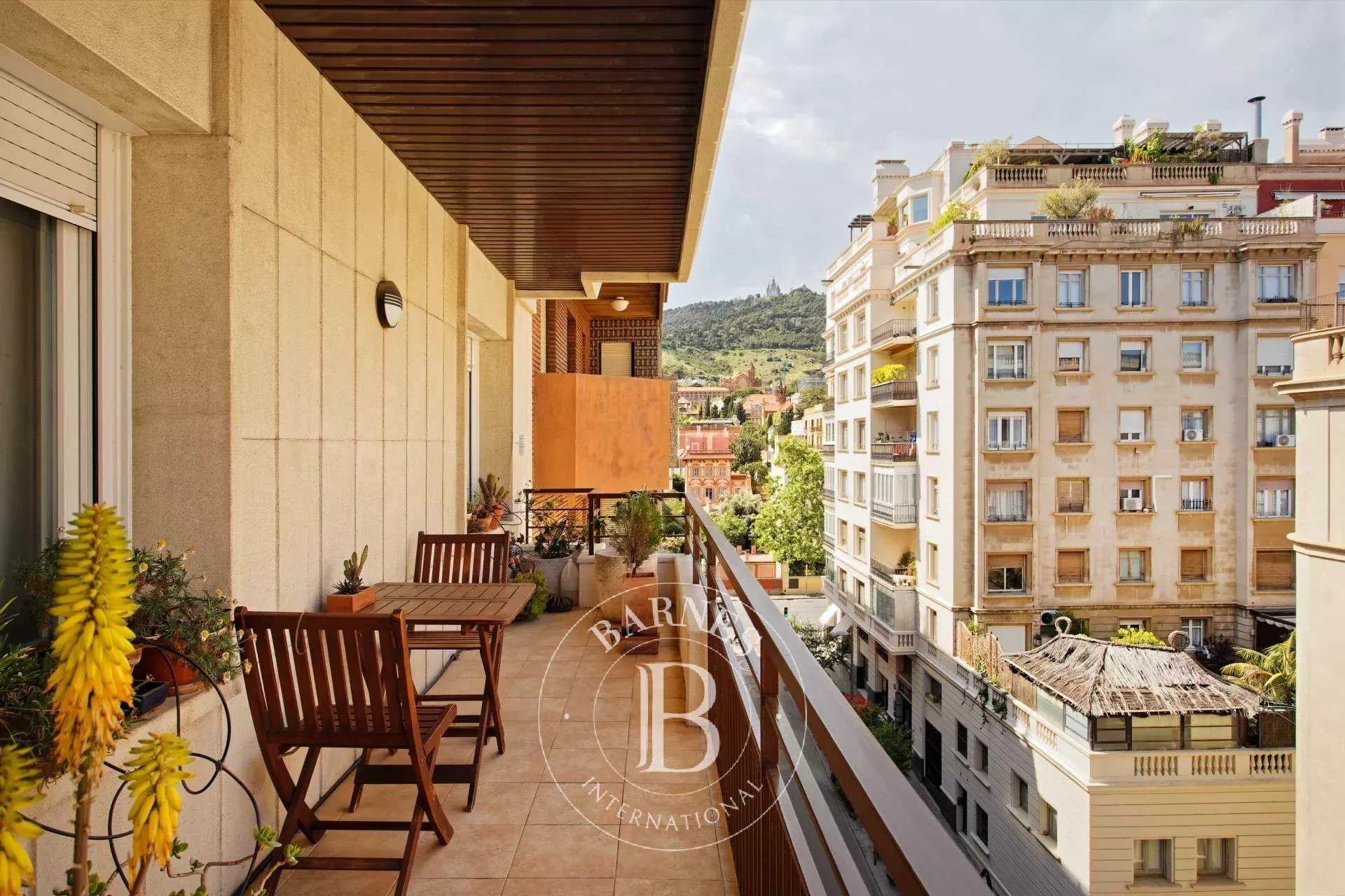 Apartment Barcelona  -  ref 85935989 (picture 1)