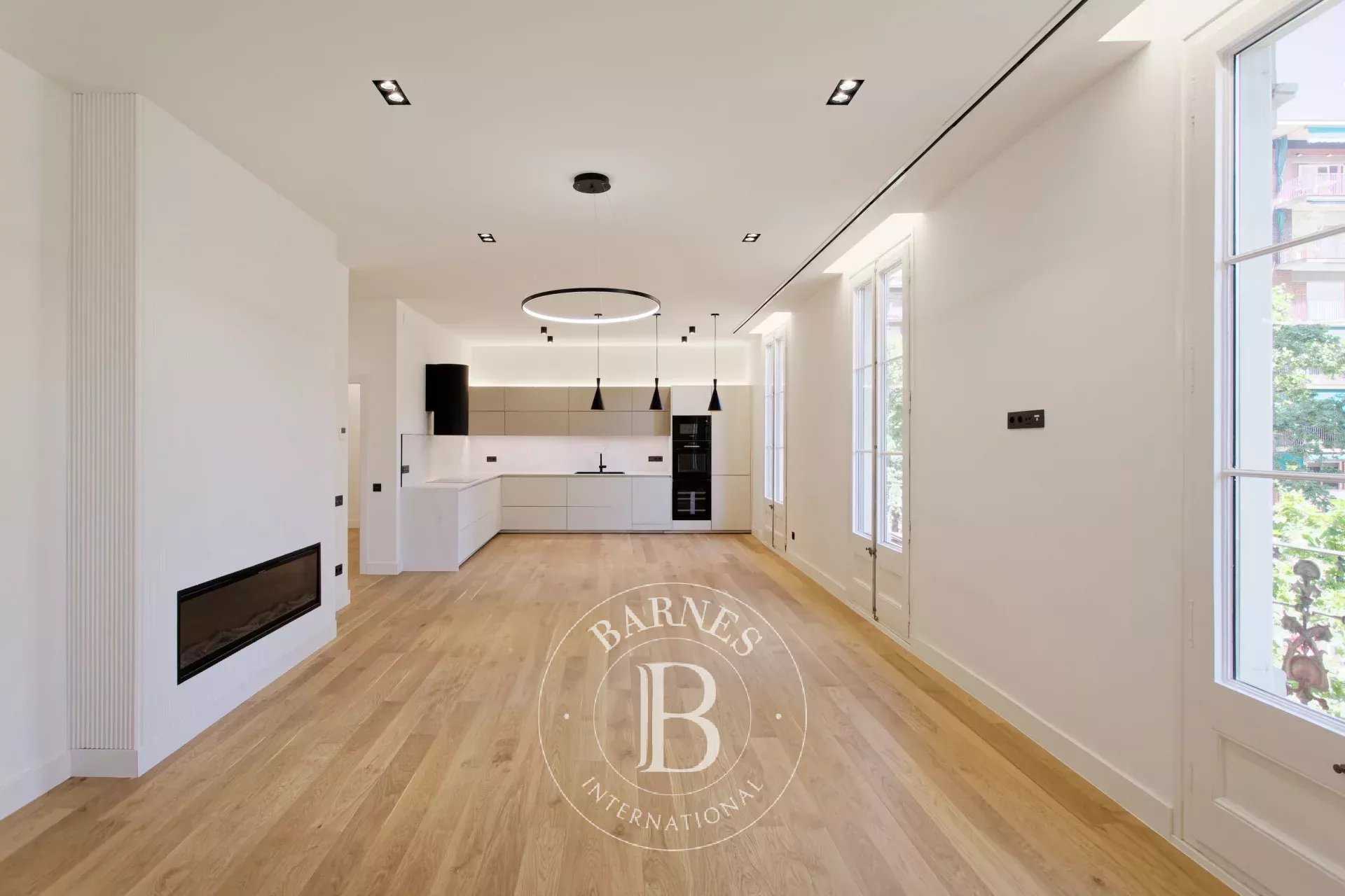 Apartment Barcelona  -  ref 85975379 (picture 2)