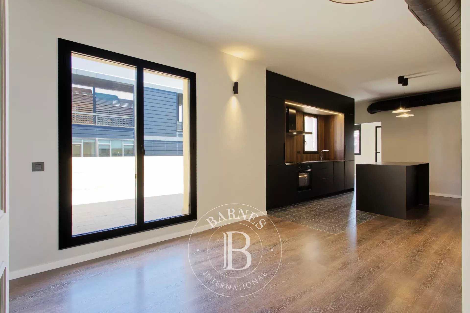 Apartment Barcelona  -  ref 85975736 (picture 1)