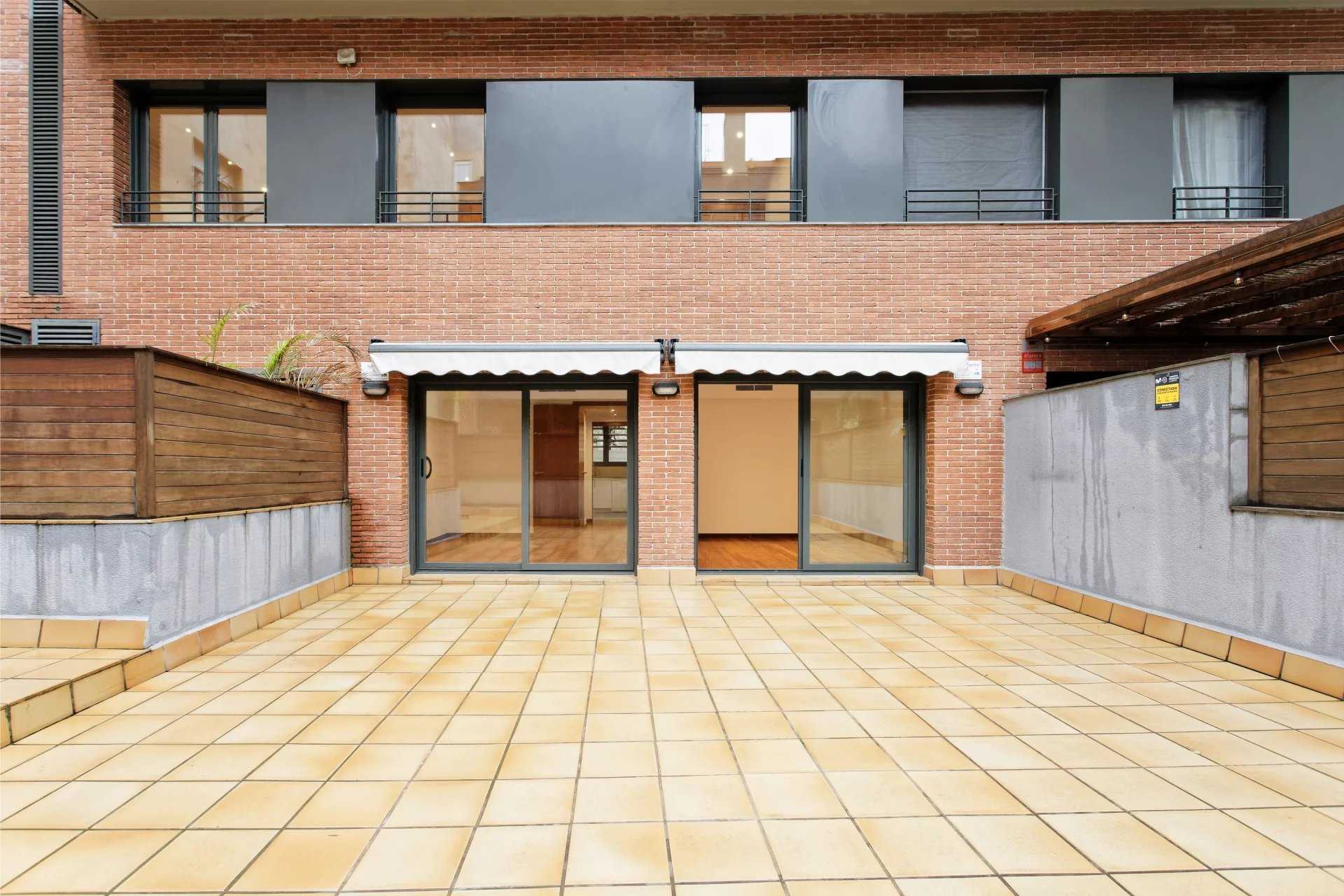 Appartement Barcelona  -  ref 85756940 (picture 1)
