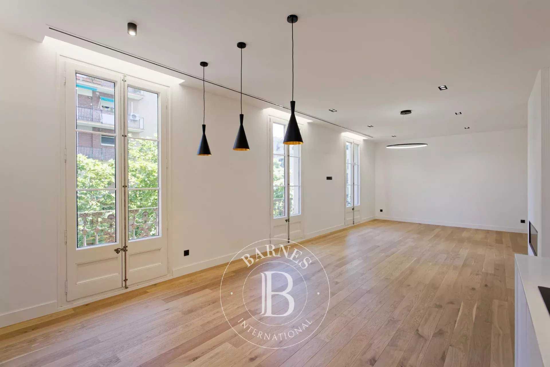 Apartment Barcelona  -  ref 85975379 (picture 3)
