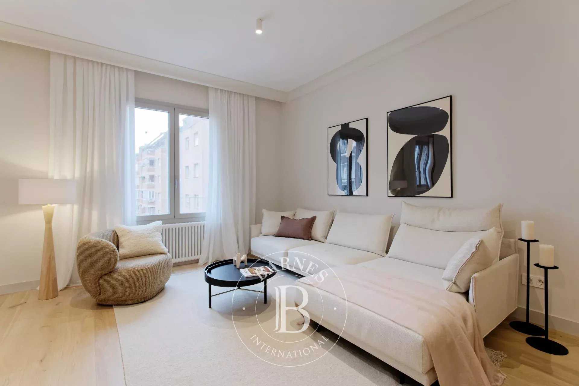 Apartment Barcelona  -  ref 85422005 (picture 1)