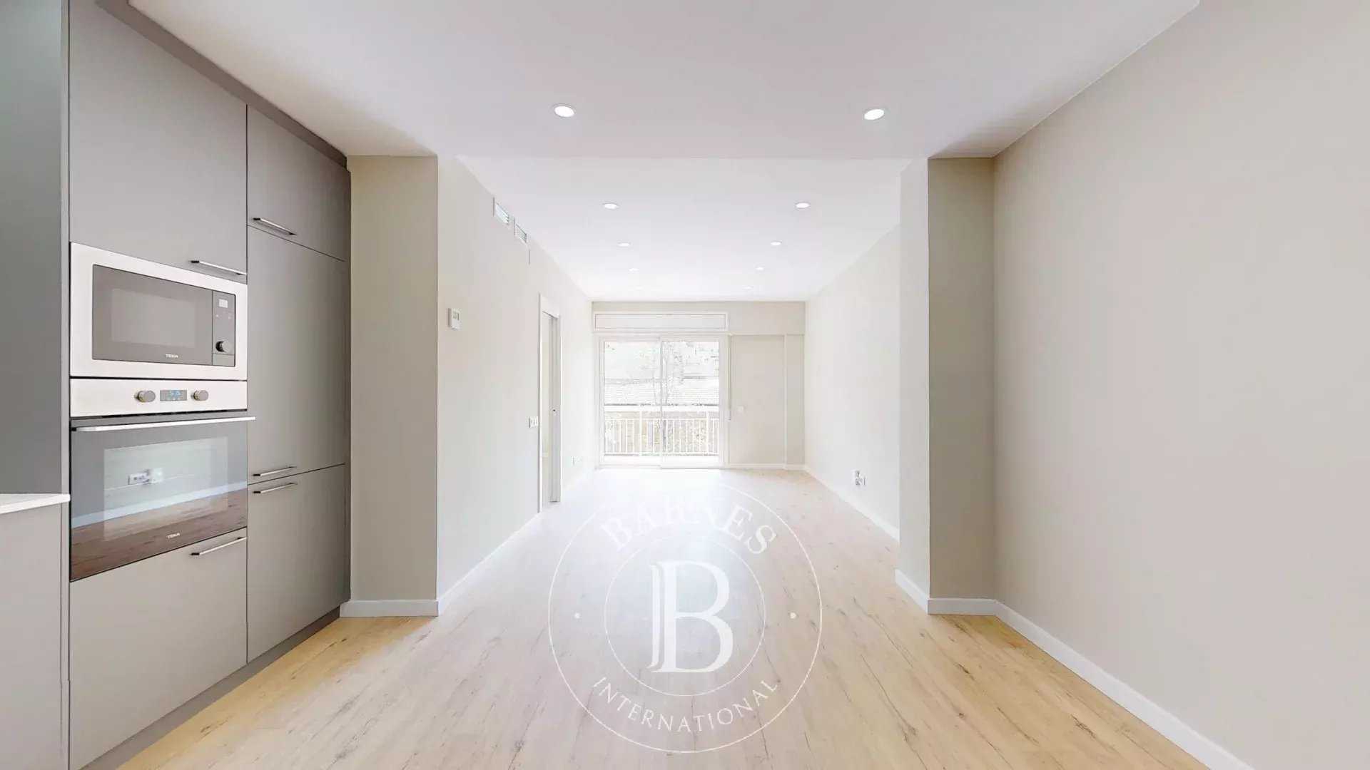 Appartement Barcelona  -  ref 85625776 (picture 1)
