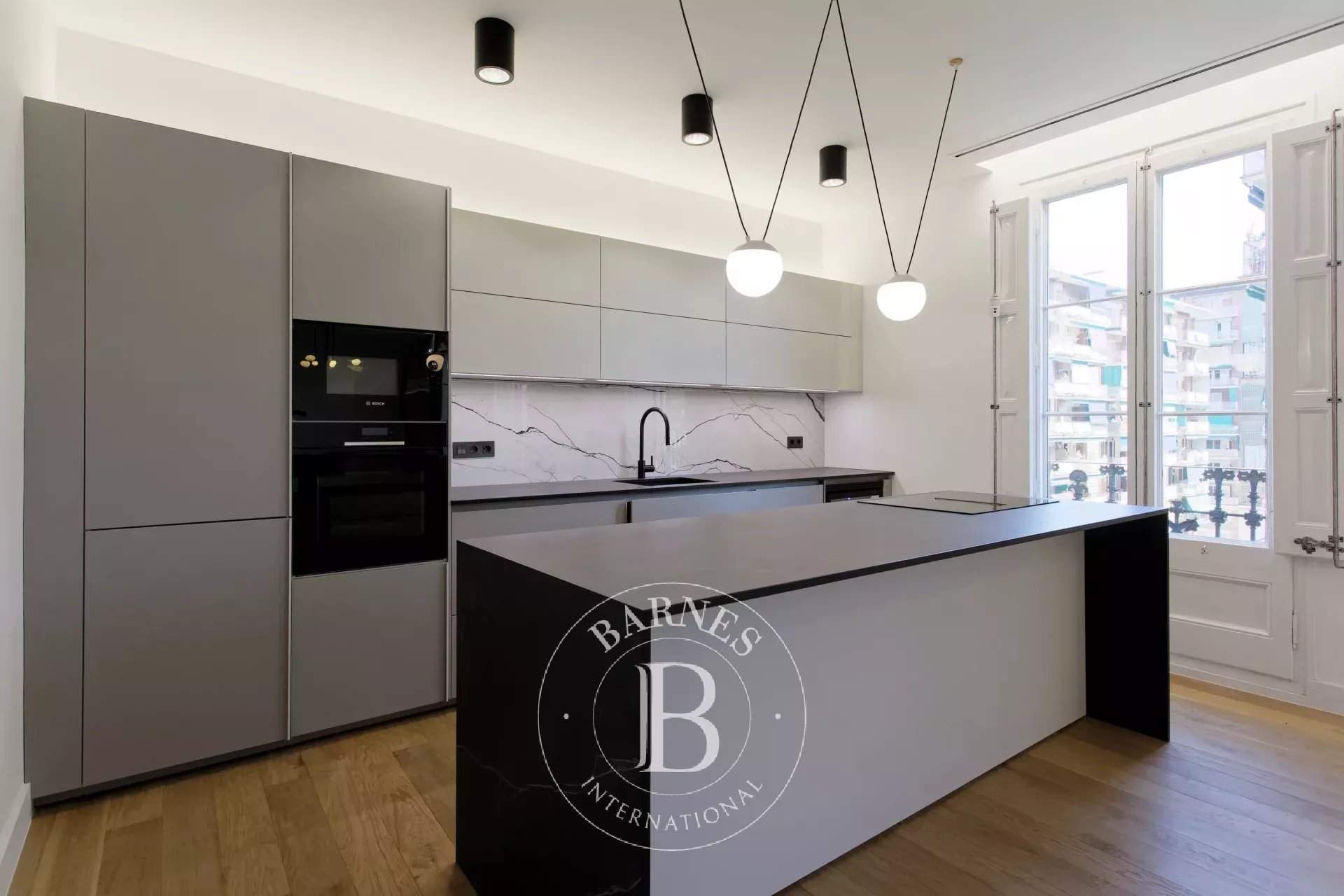 Barcelona  - Appartement  - picture 11