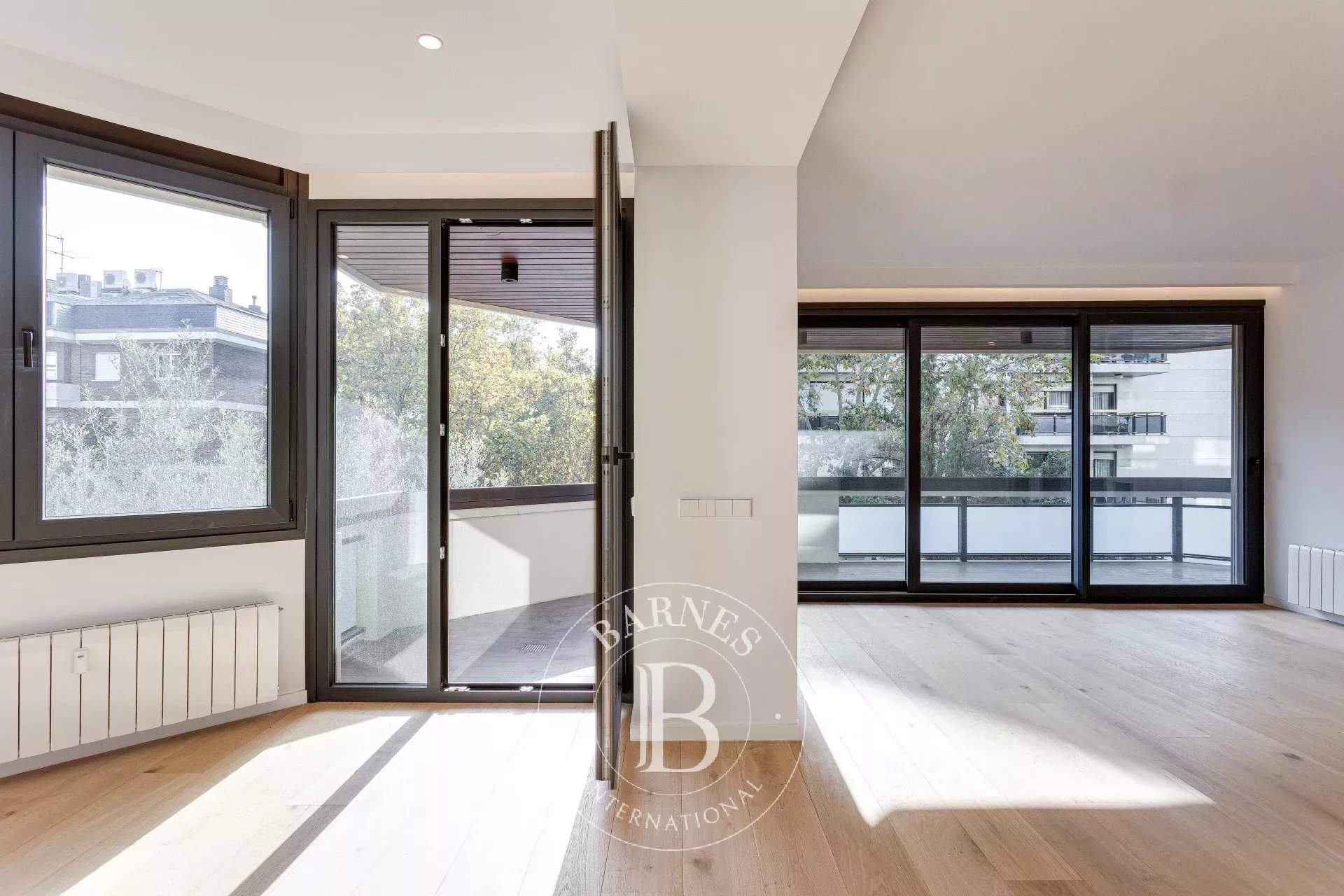 Barcelona  - Apartment 4 Bedrooms - picture 8