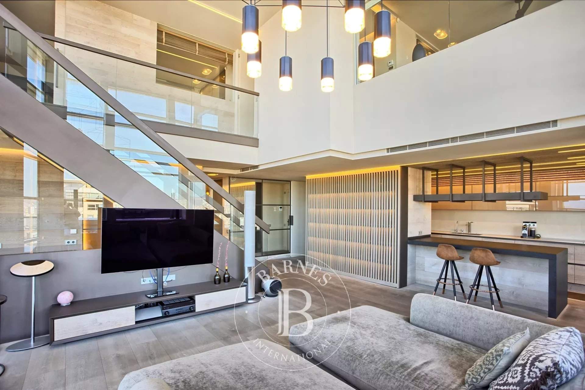 Barcelona  - Penthouse 3 Bedrooms - picture 13