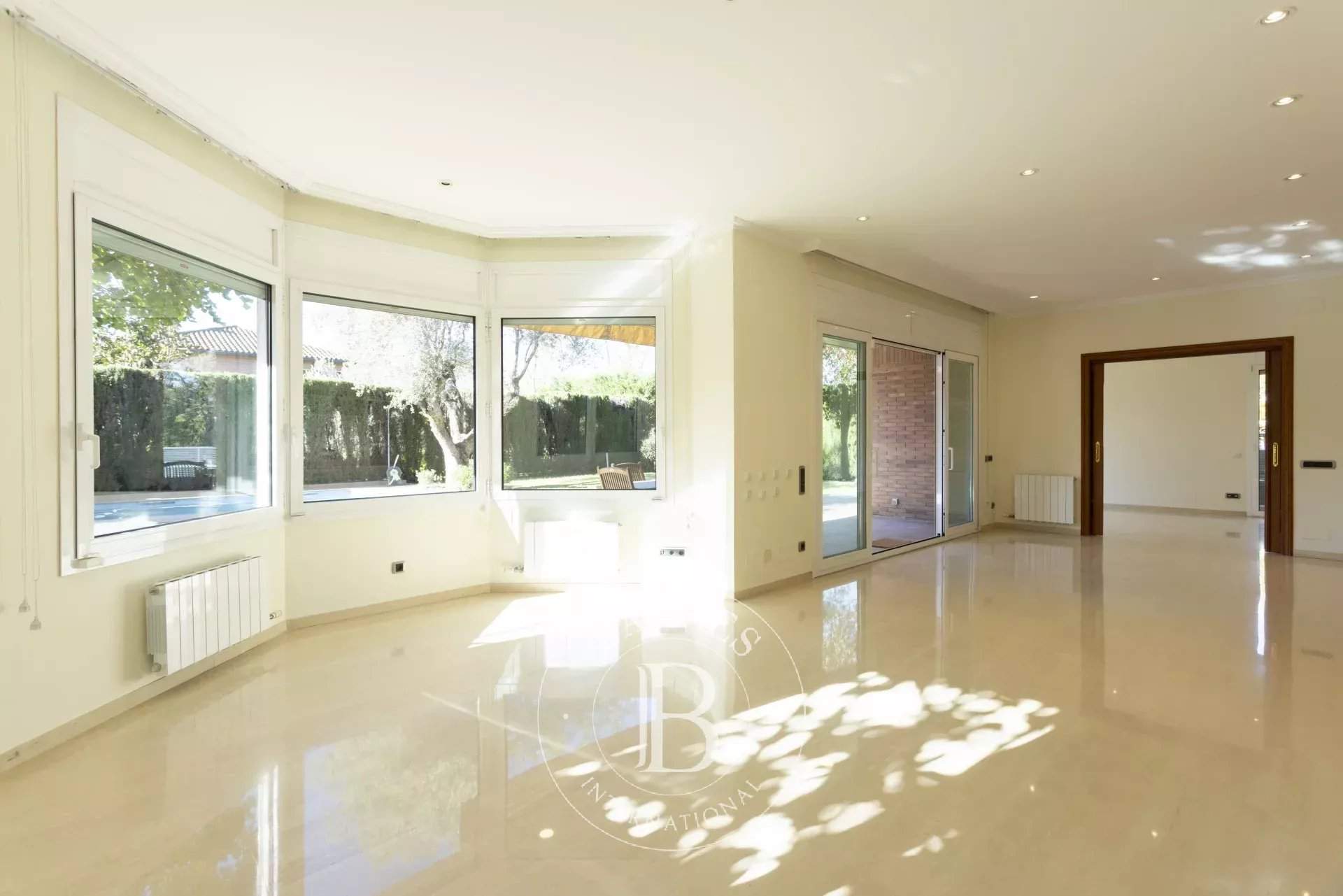 Sant Cugat del Vallés  - Chalet 6 Bedrooms - picture 8