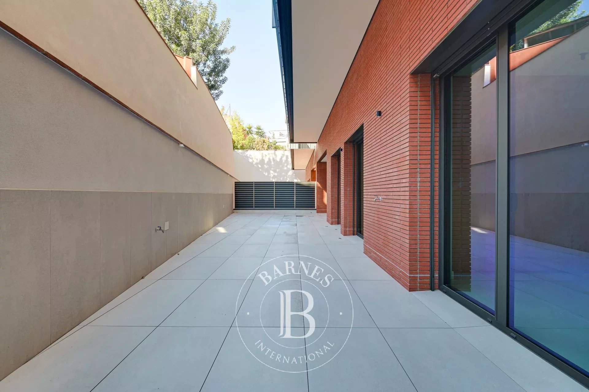 Barcelona  - Piso  - picture 7