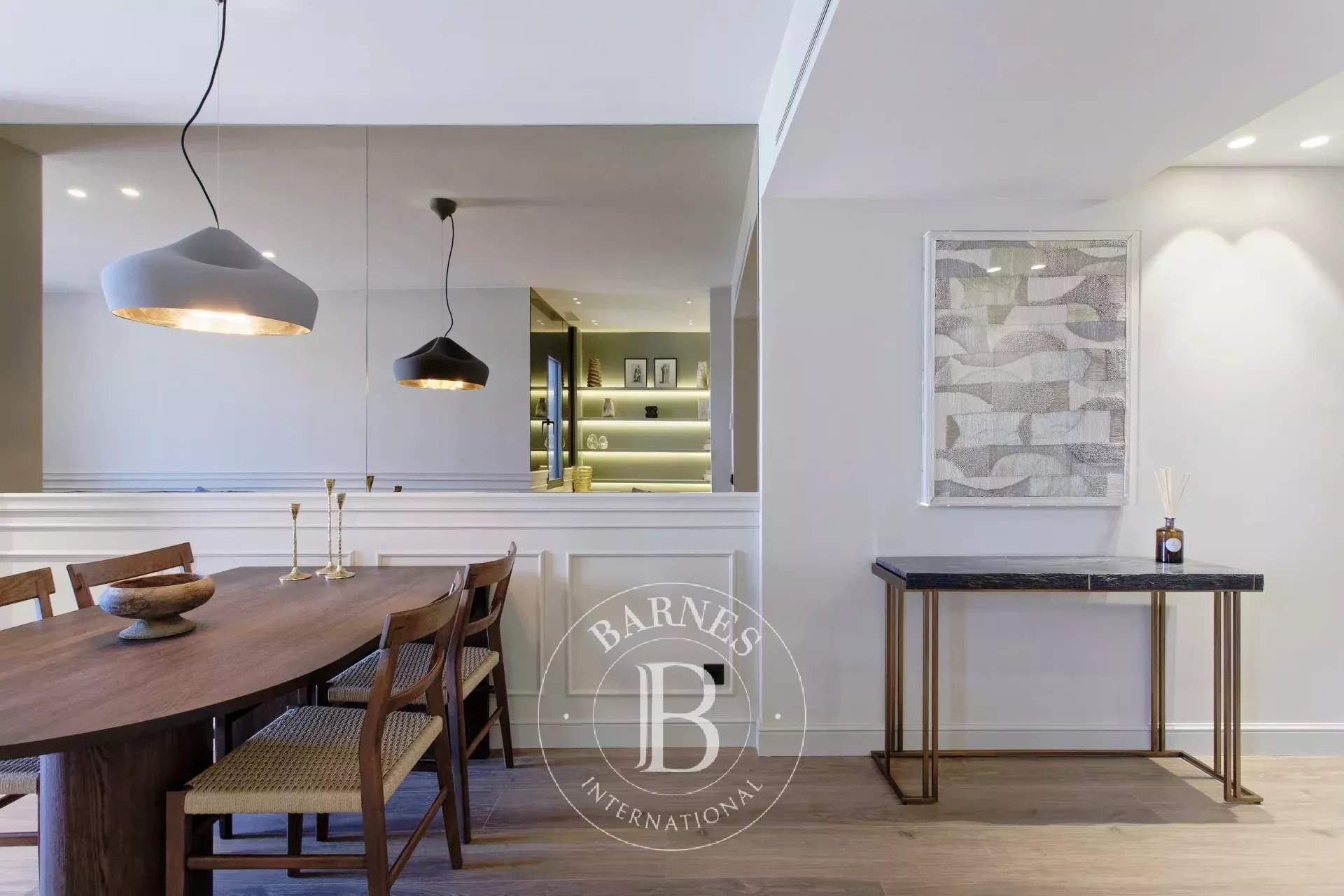 Barcelona  - Piso  - picture 12