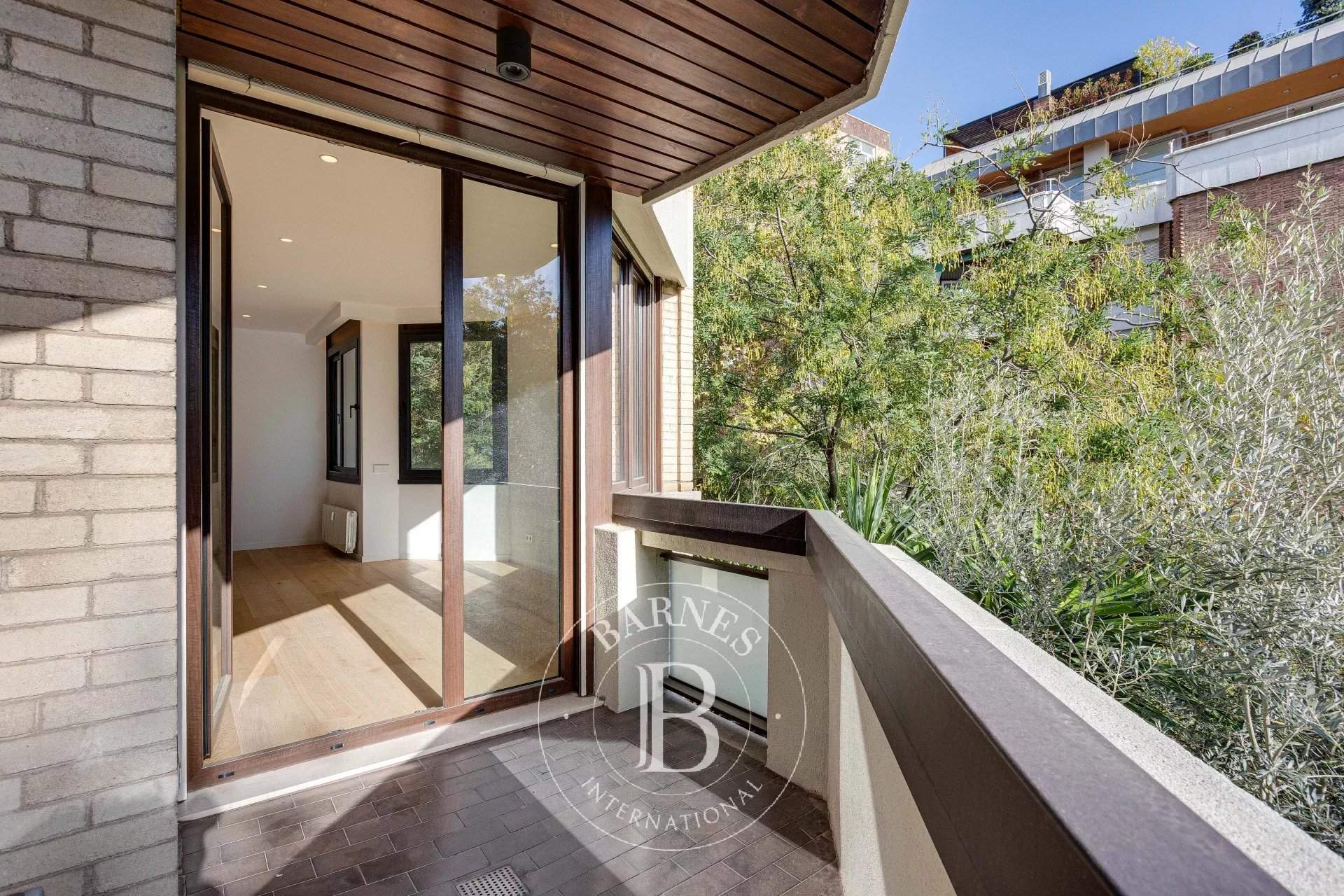 Barcelona  - Apartment 4 Bedrooms - picture 9