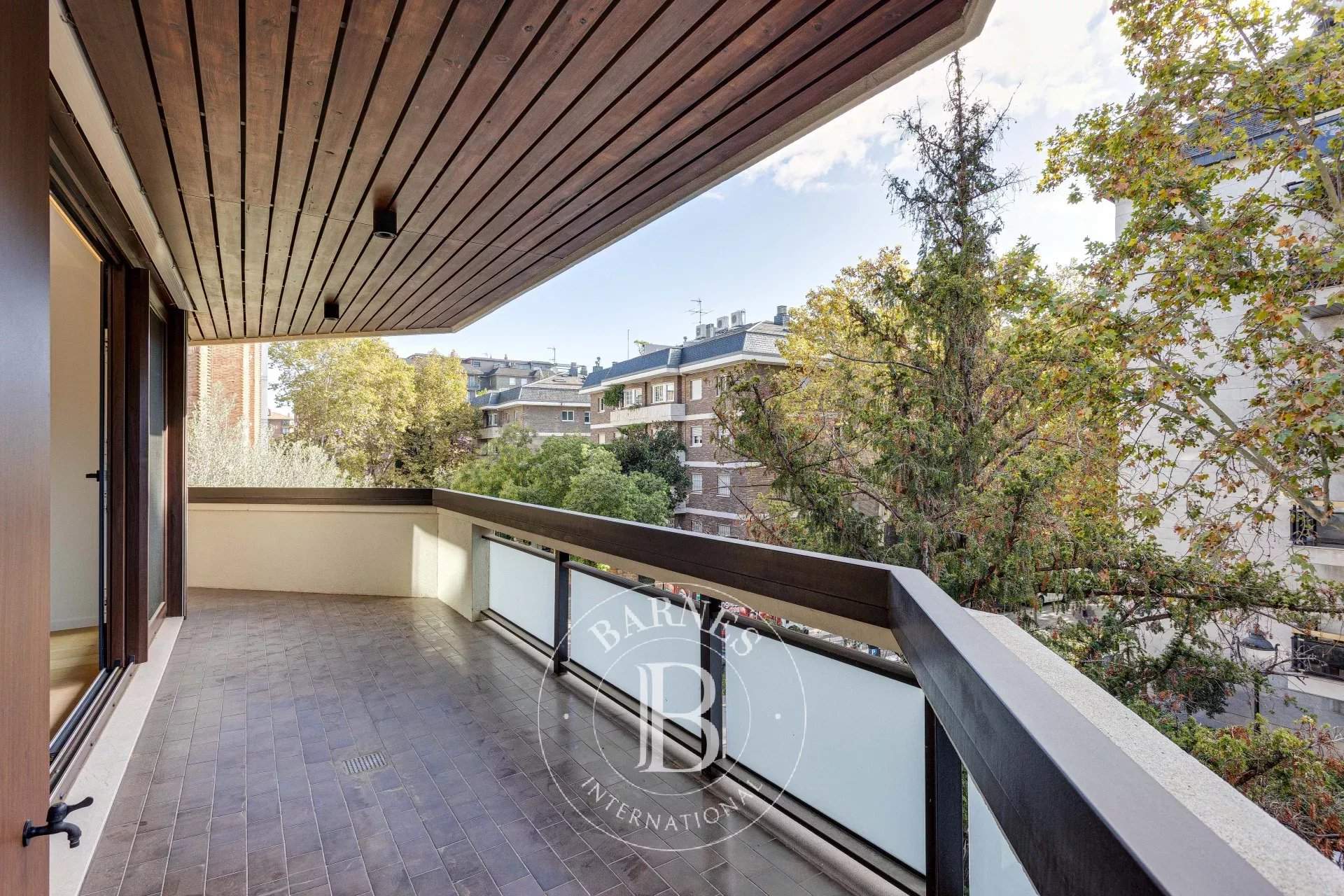 Barcelona  - Apartment 4 Bedrooms - picture 3