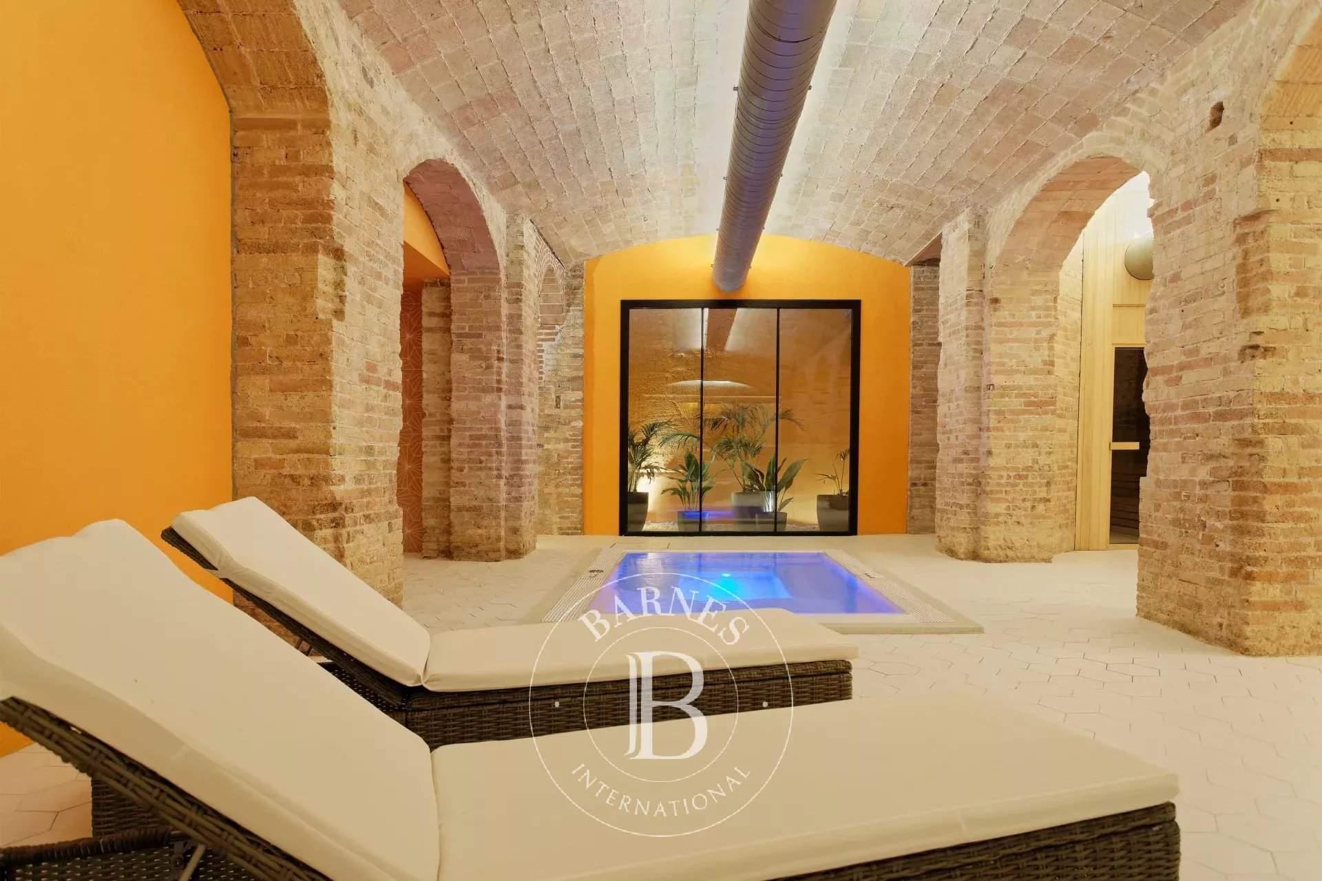 Barcelona  - Apartment 3 Bedrooms - picture 14